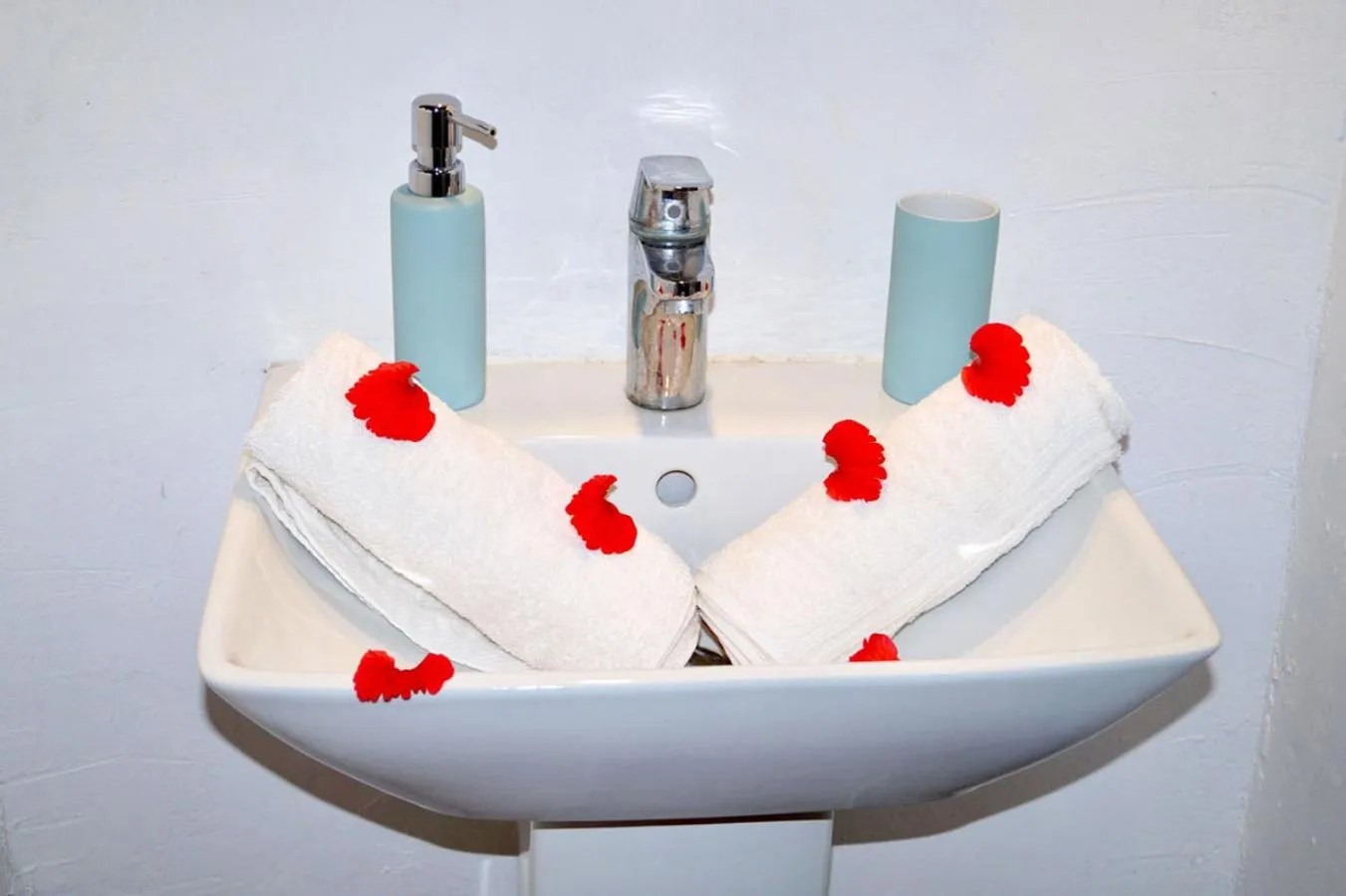 Bathroom in Laguna Palace Zanzibar