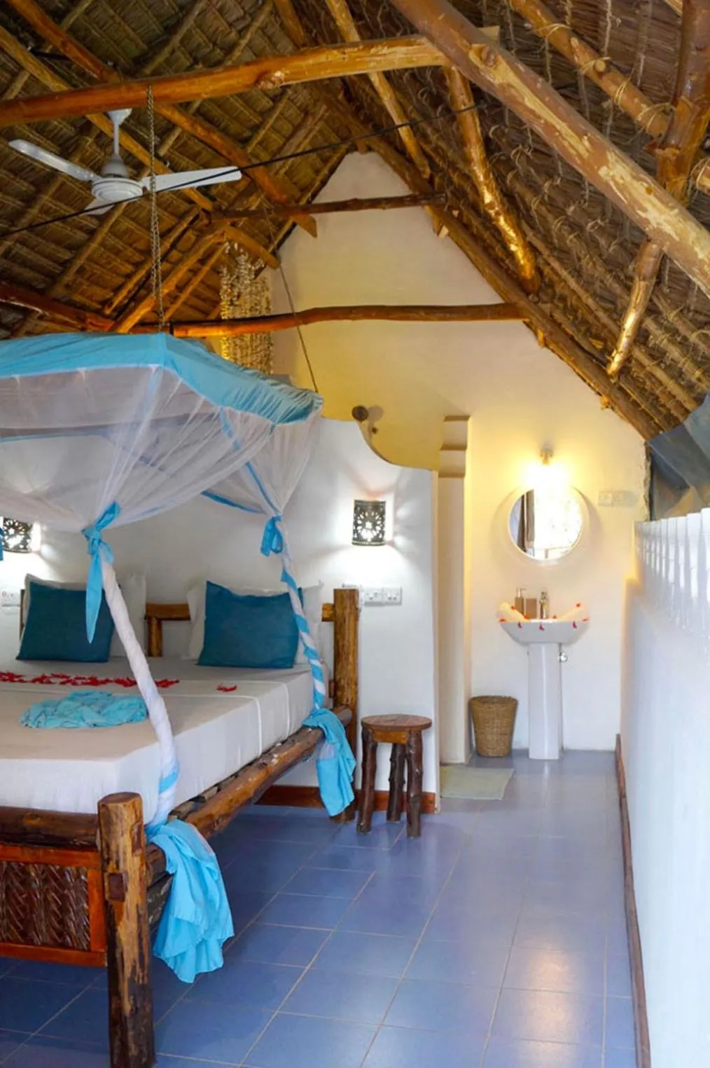 Bedroom in Laguna Palace Zanzibar
