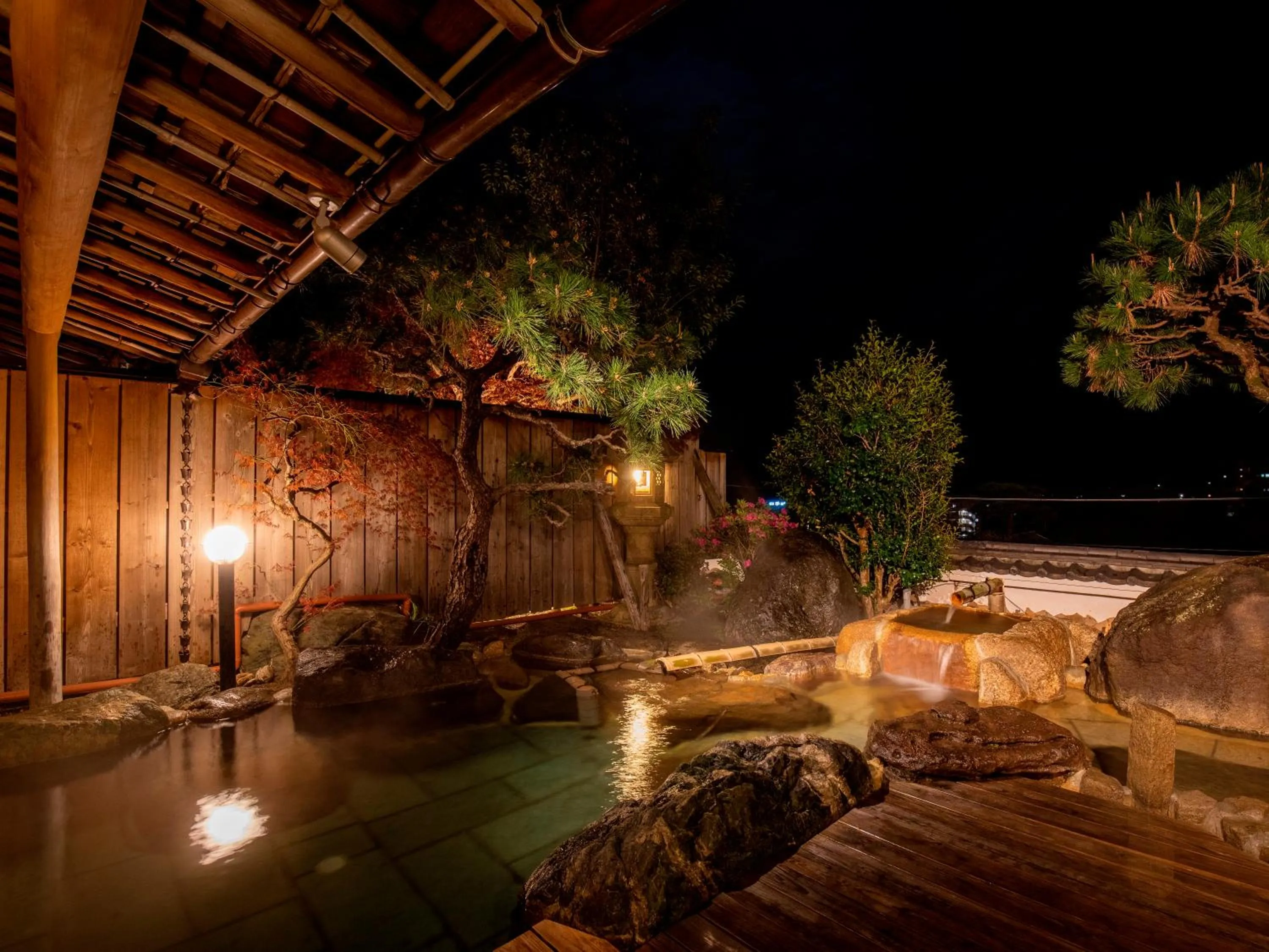 Hot Spring Bath in Wakamatsu HakoneYugawara