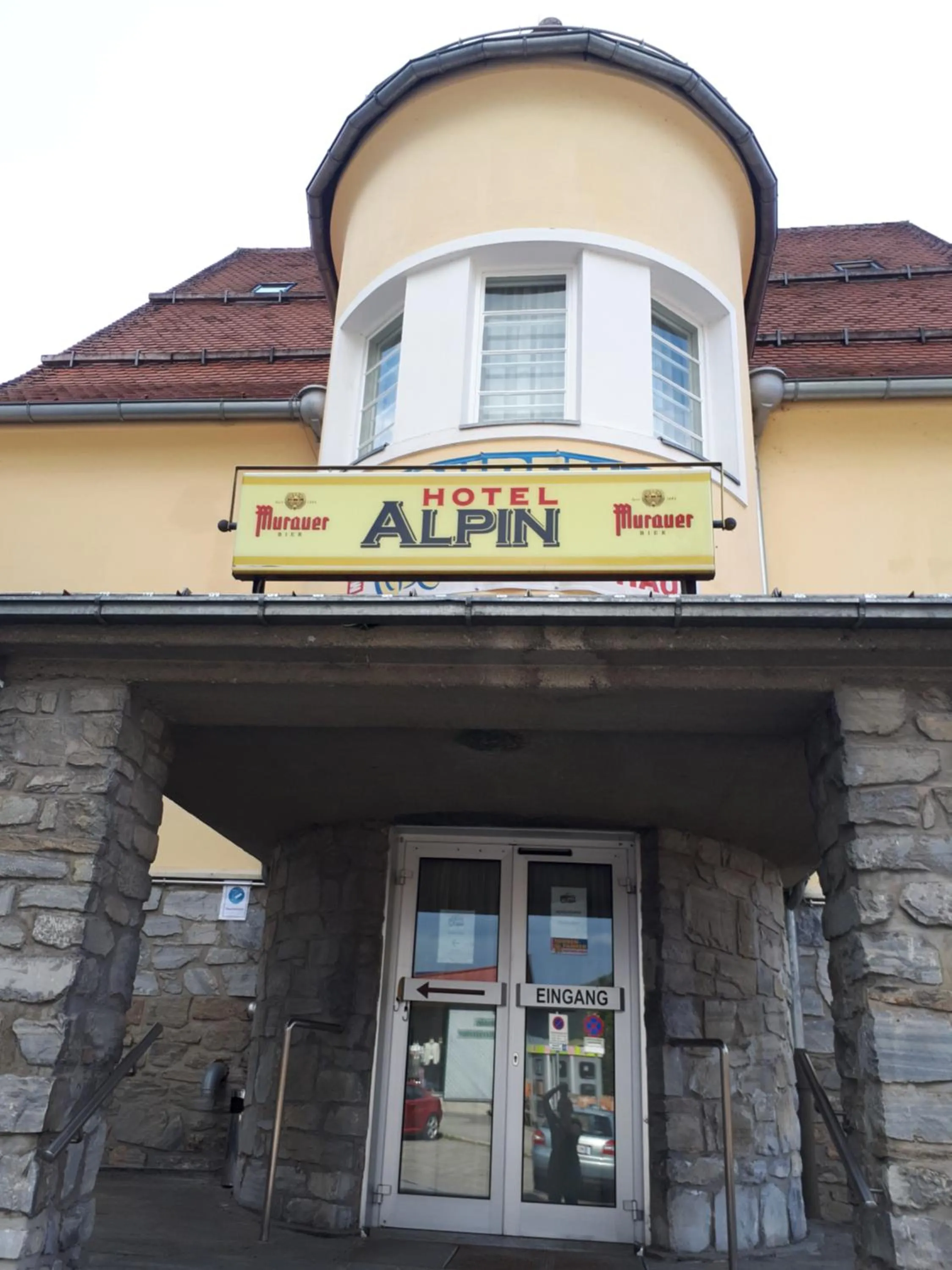 Facade/entrance in Hotel Alpin Murau