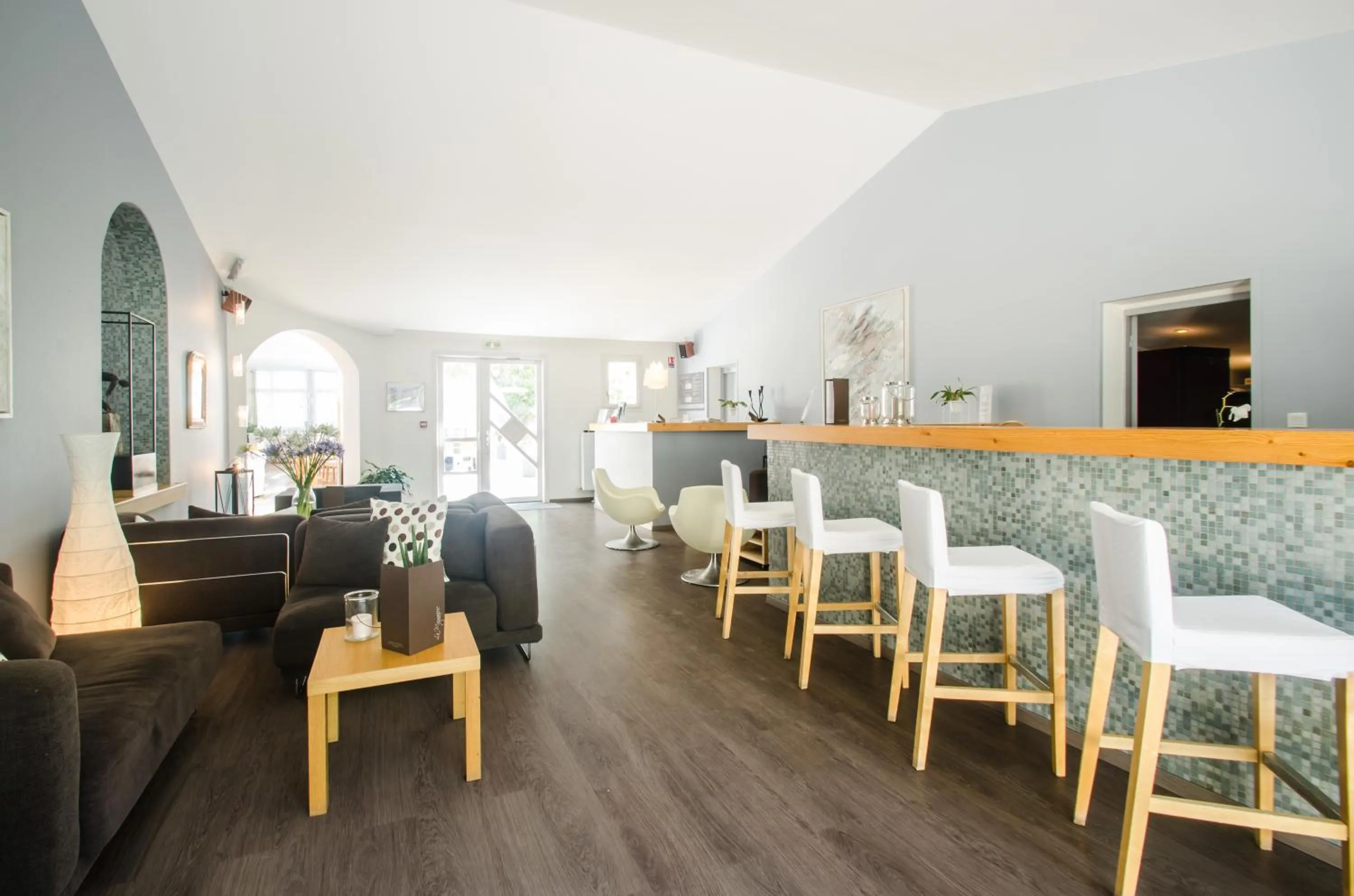 Day in Logis Hôtel La Magnanerie - Côté Bistro