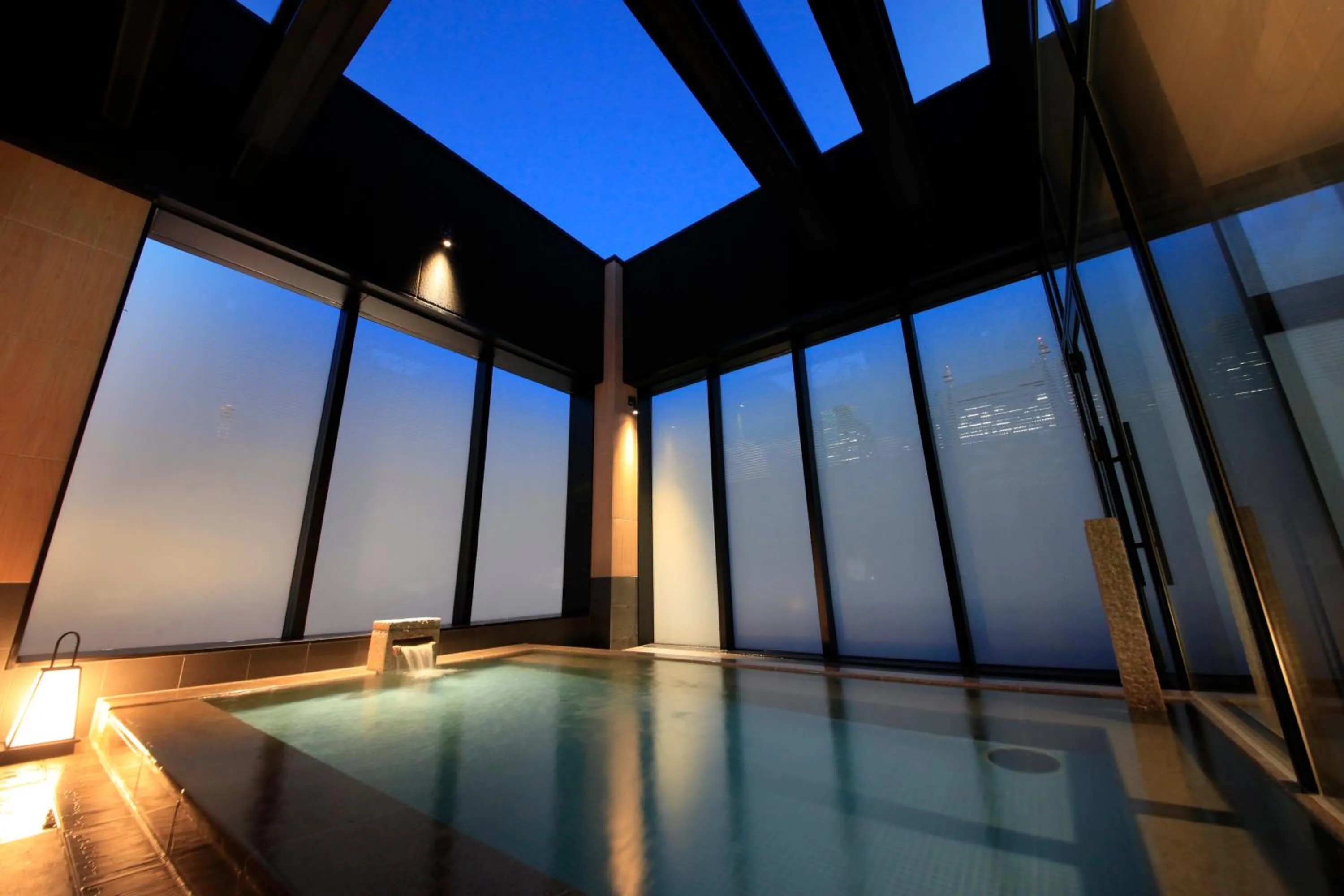 Open Air Bath in Candeo Hotels Tokyo Shimbashi