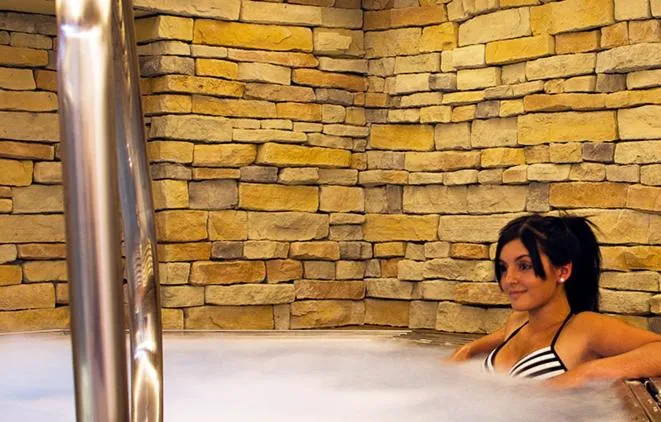 Hotel Du Commerce Spa