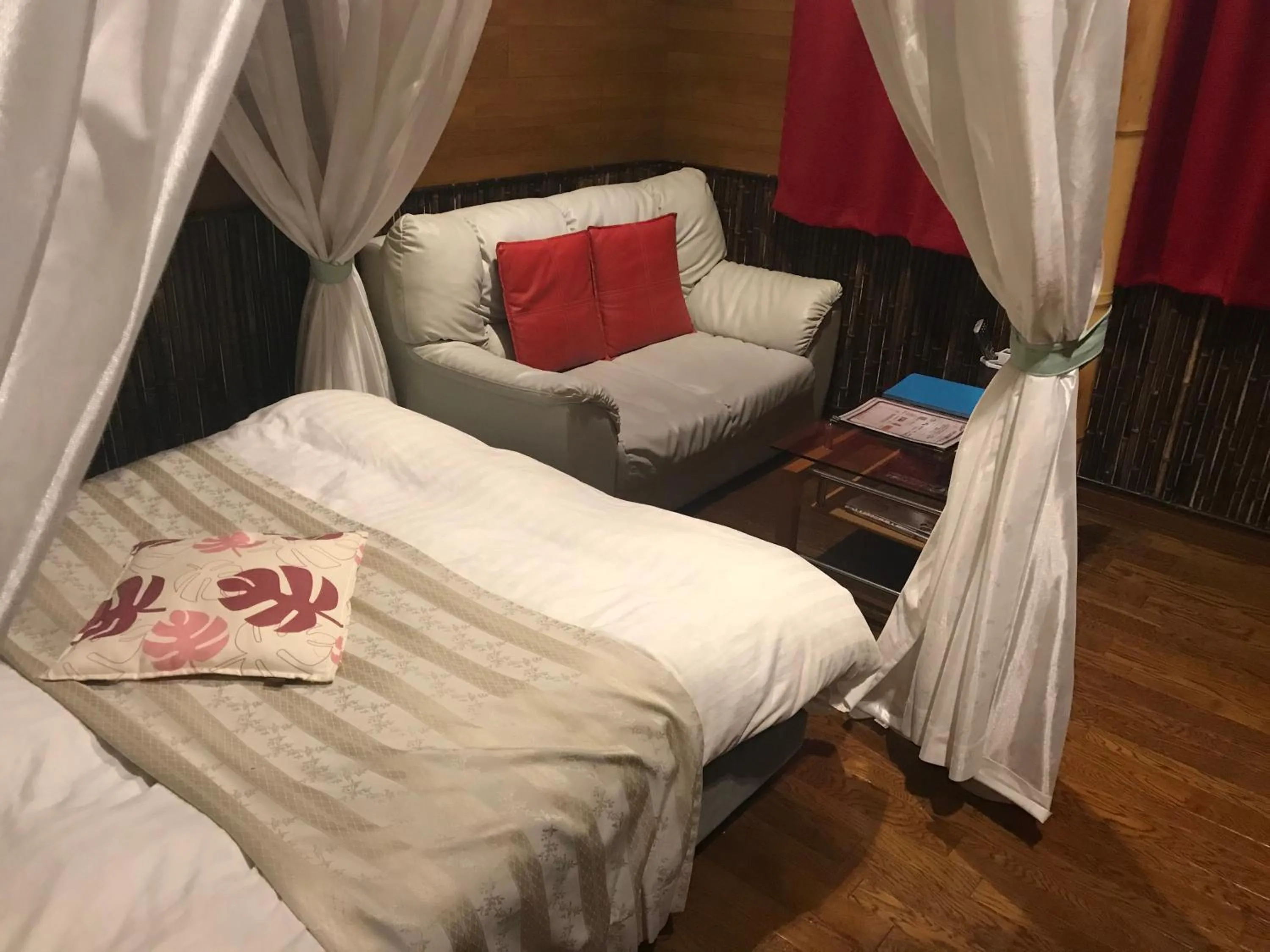 Photo of the whole room, Bed in Hotel Vegas (Adult Only)