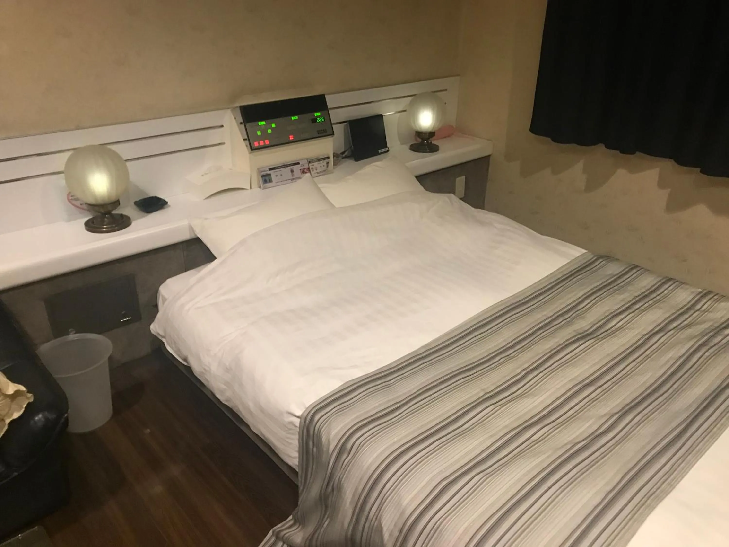 Photo of the whole room, Bed in Hotel Vegas (Adult Only)