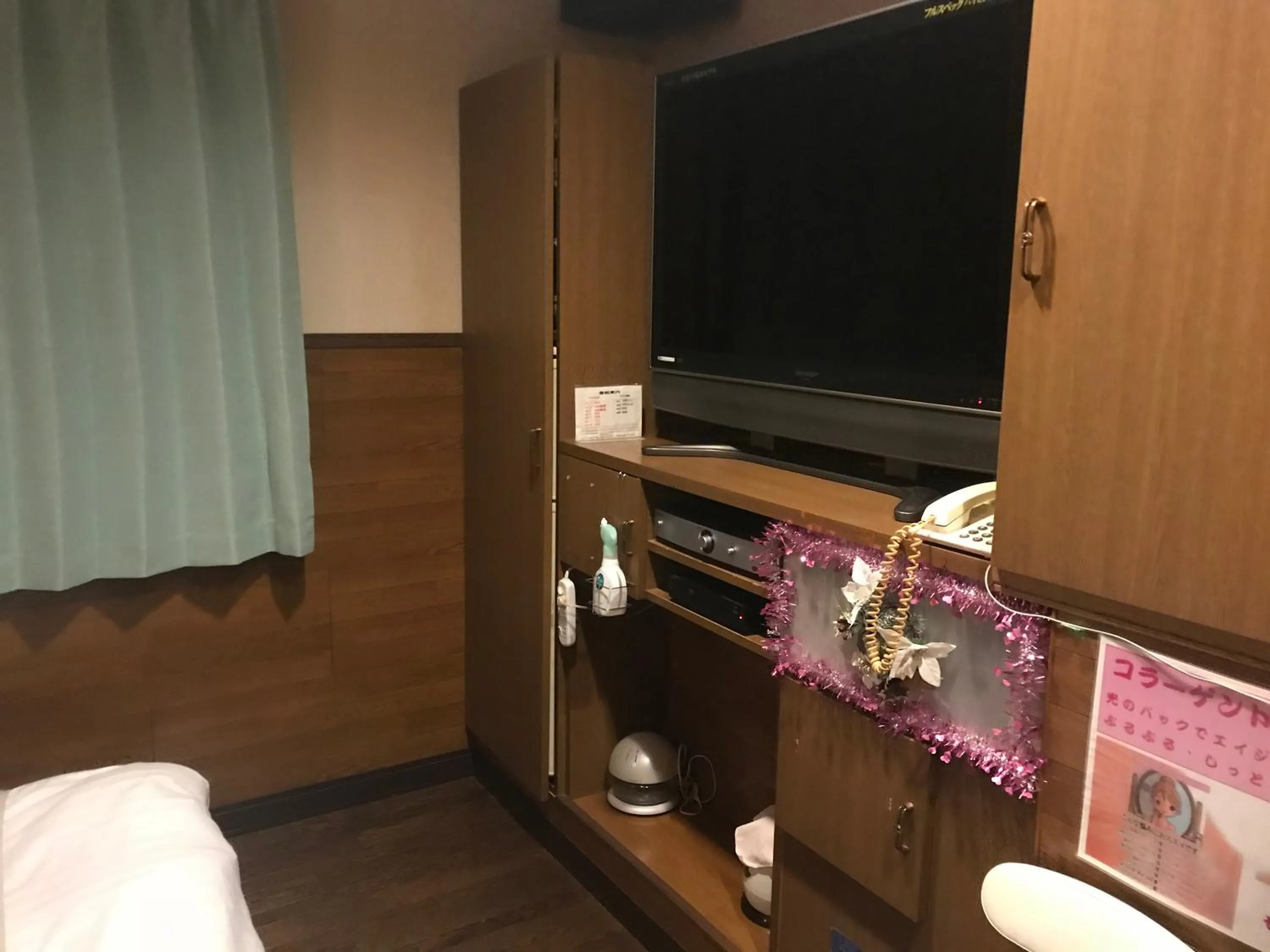 Photo of the whole room, Bed in Hotel Vegas (Adult Only)