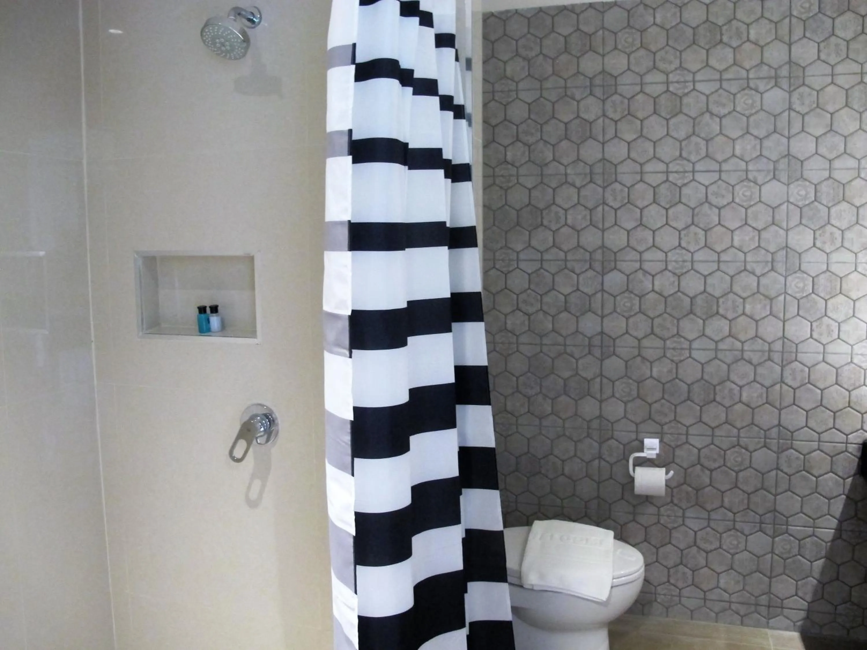 Bathroom in Suvarnabhumi Oriental Resort