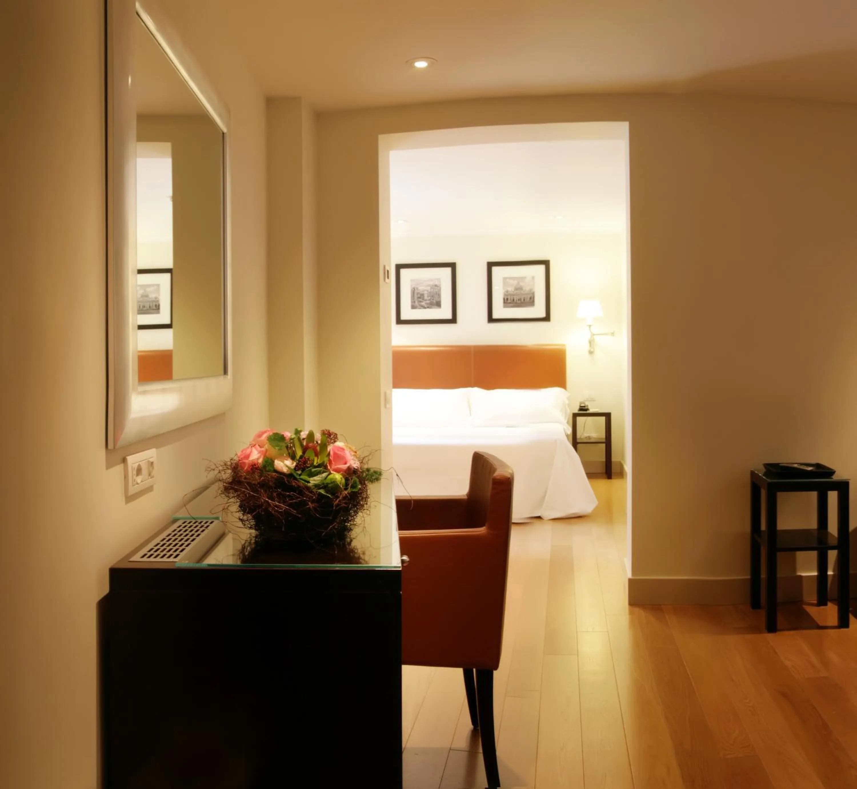 Seating area, Bed in Hotel Albergo Santa Chiara