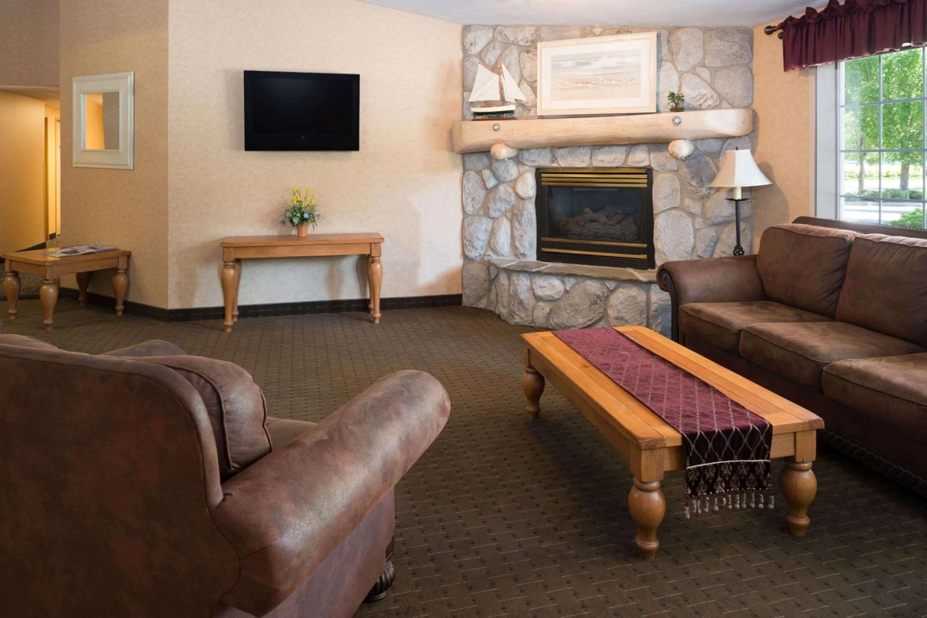 Lobby or reception in Baymont by Wyndham Coeur D Alene