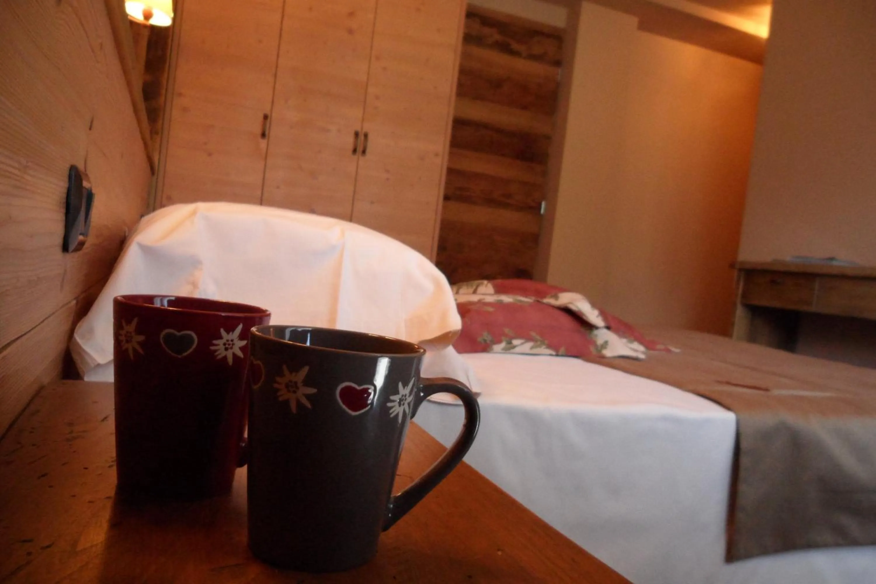 Decorative detail, Bed in Residence Cour Maison