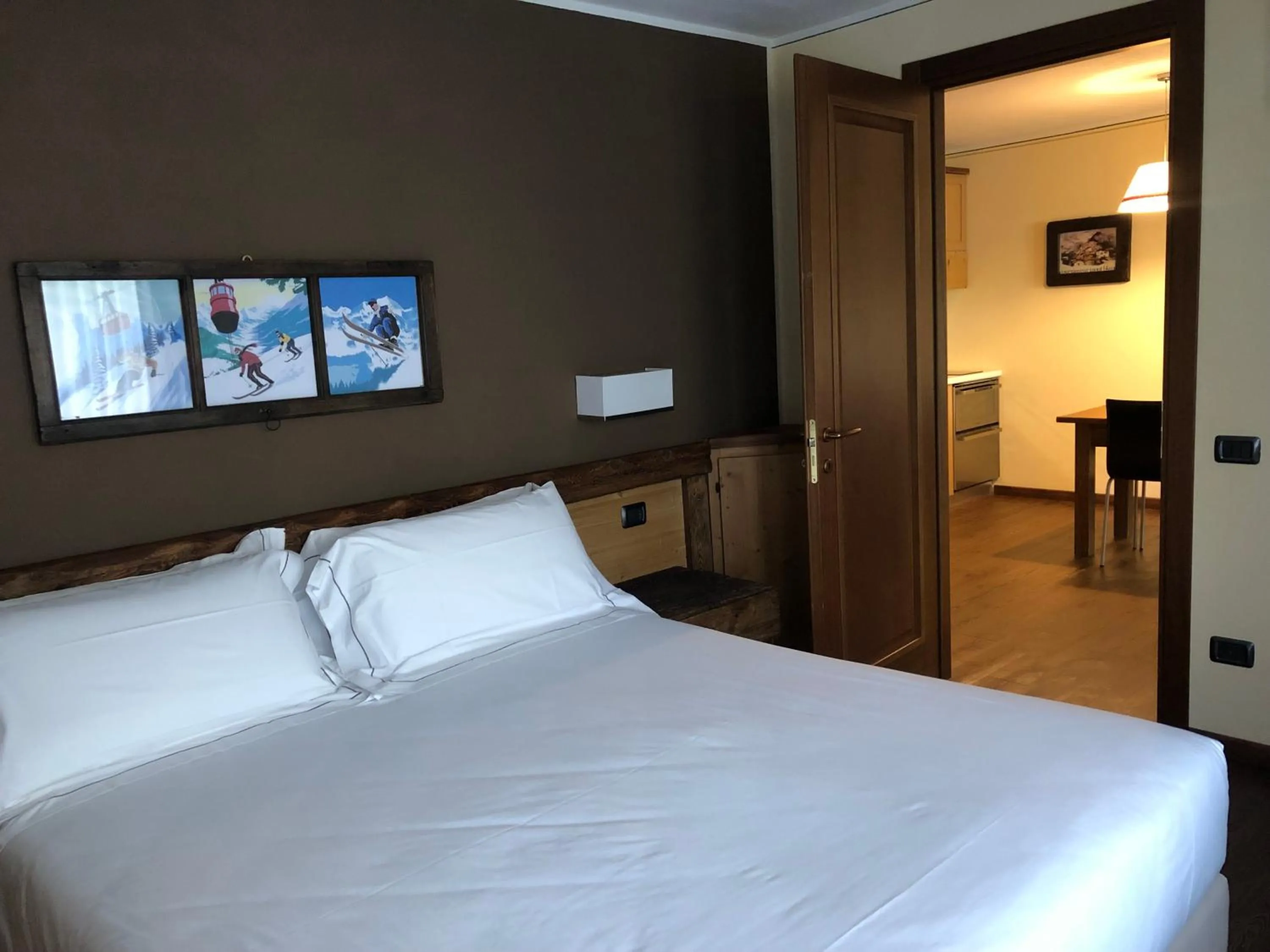 Bedroom, Bed in Residence Cour Maison