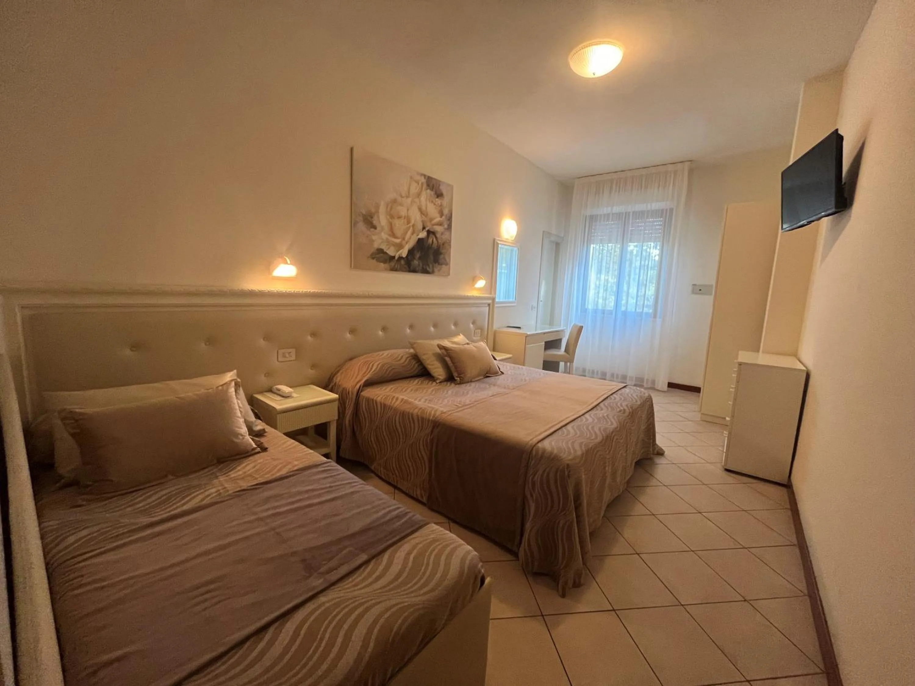 Bedroom, Bed in Hotel Athena