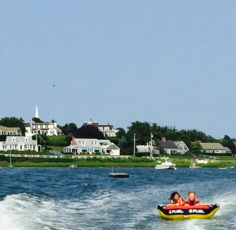 Neighbourhood in Queen Anne Inn