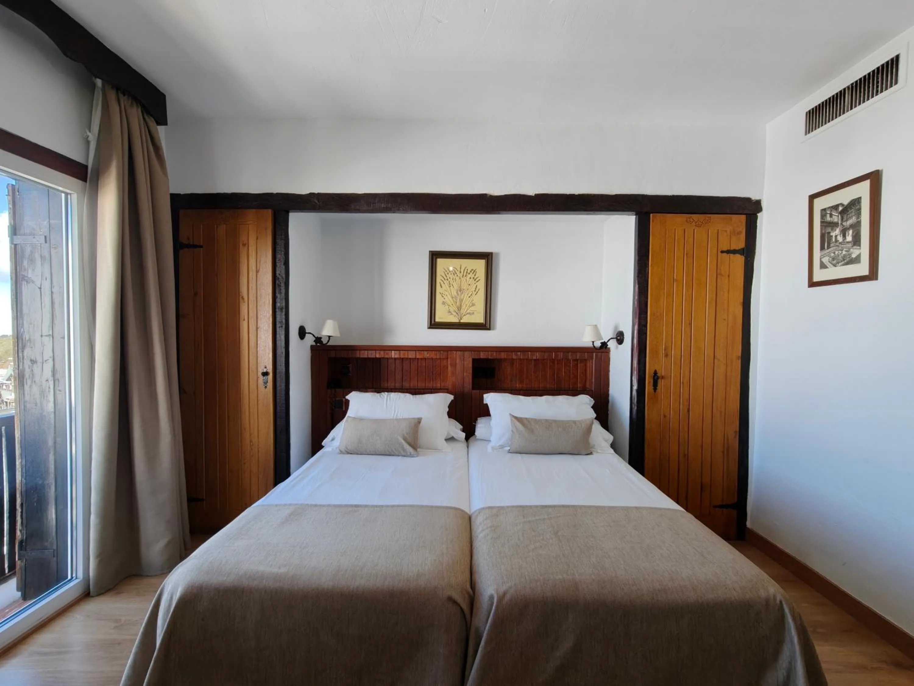 Bed in Hotel Kenia Nevada