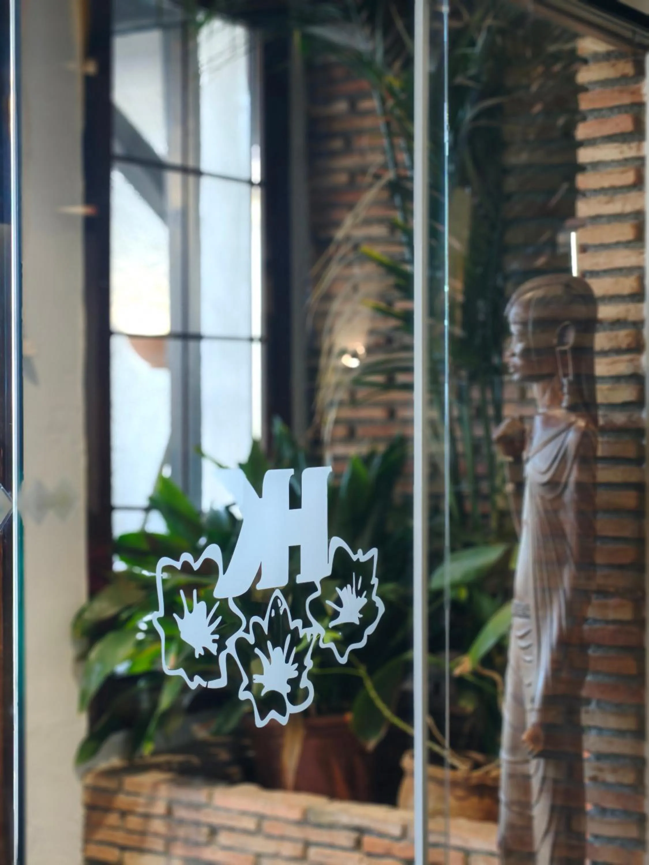 Property building in Hotel Kenia Nevada