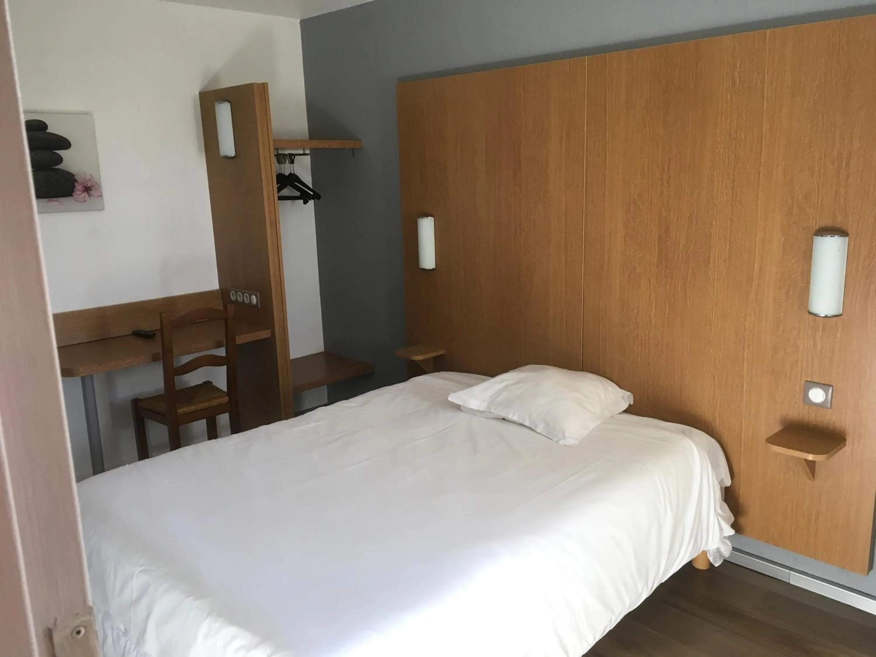 Bed in Hotel Bel Alp Manosque