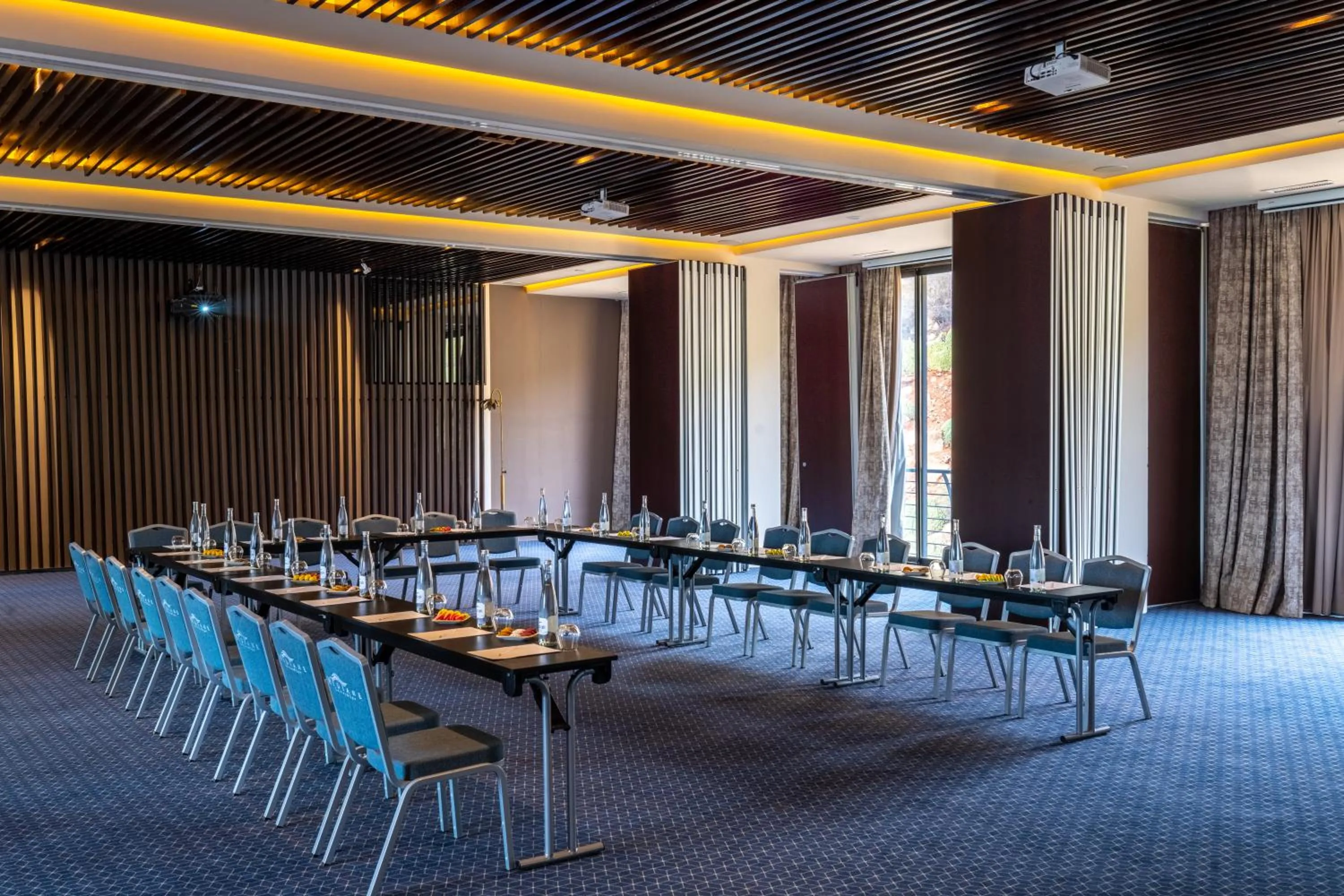 Business facilities in Widiane Resort