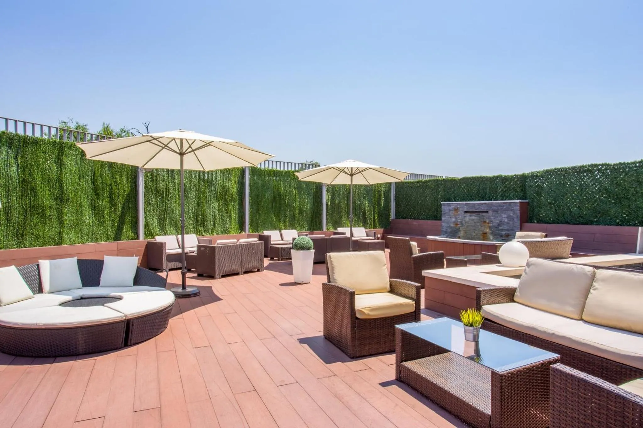 Decorative detail in Hotel Crowne Plaza Madrid Airport