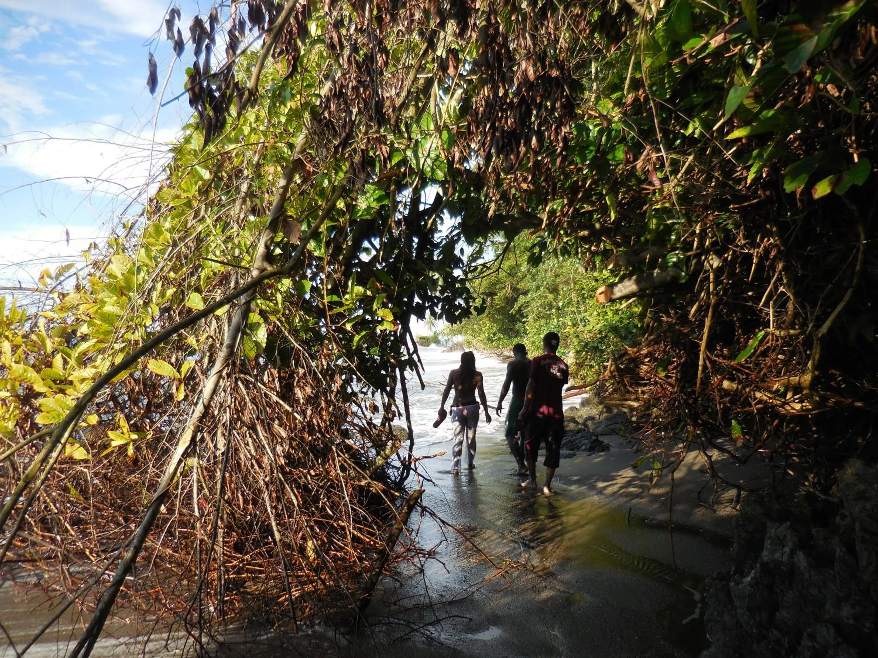 Hiking in Hotel Nuquimar