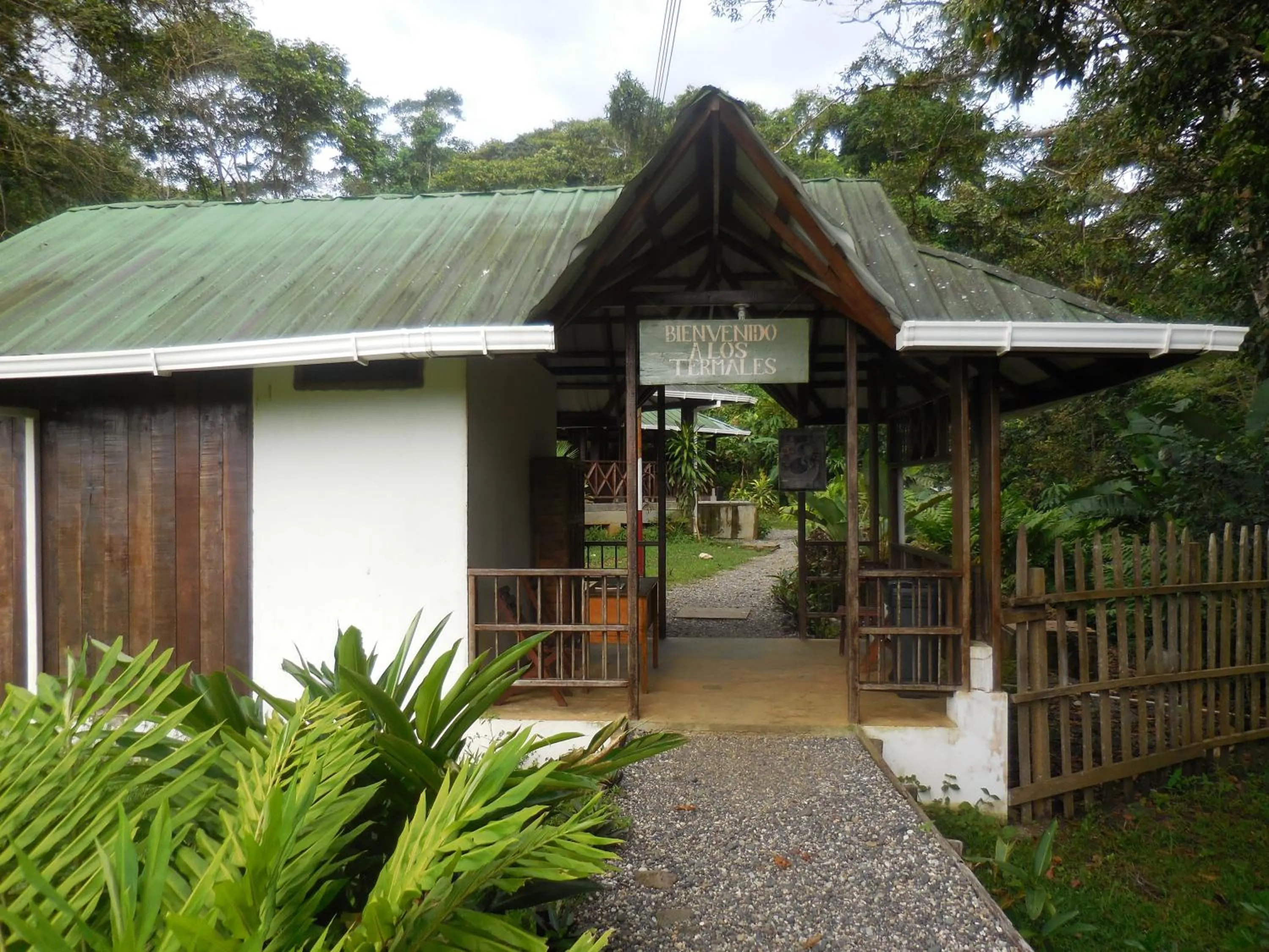 Hot Spring Bath in Hotel Nuquimar