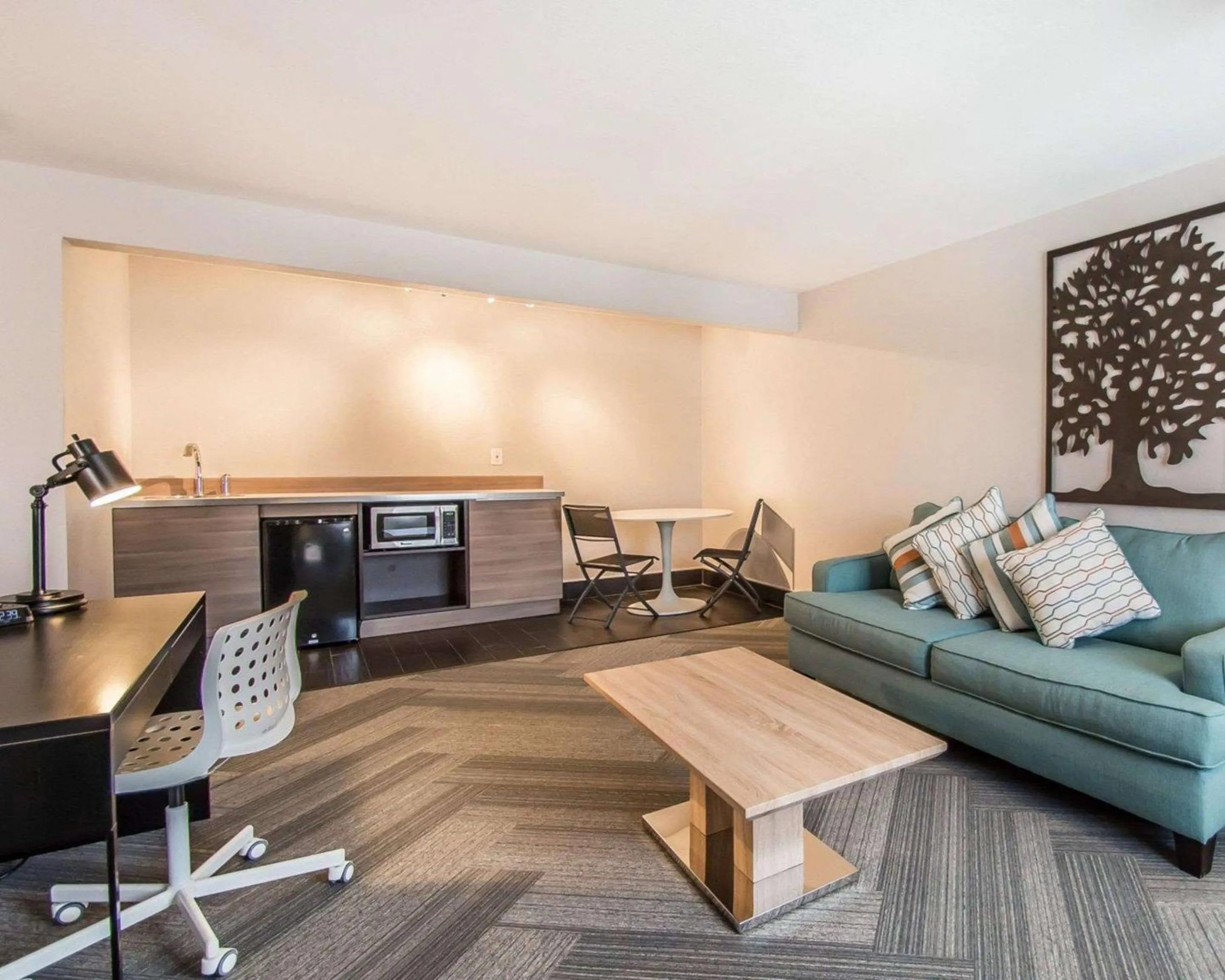 Photo of the whole room in Quality Inn & Suites By the Parks