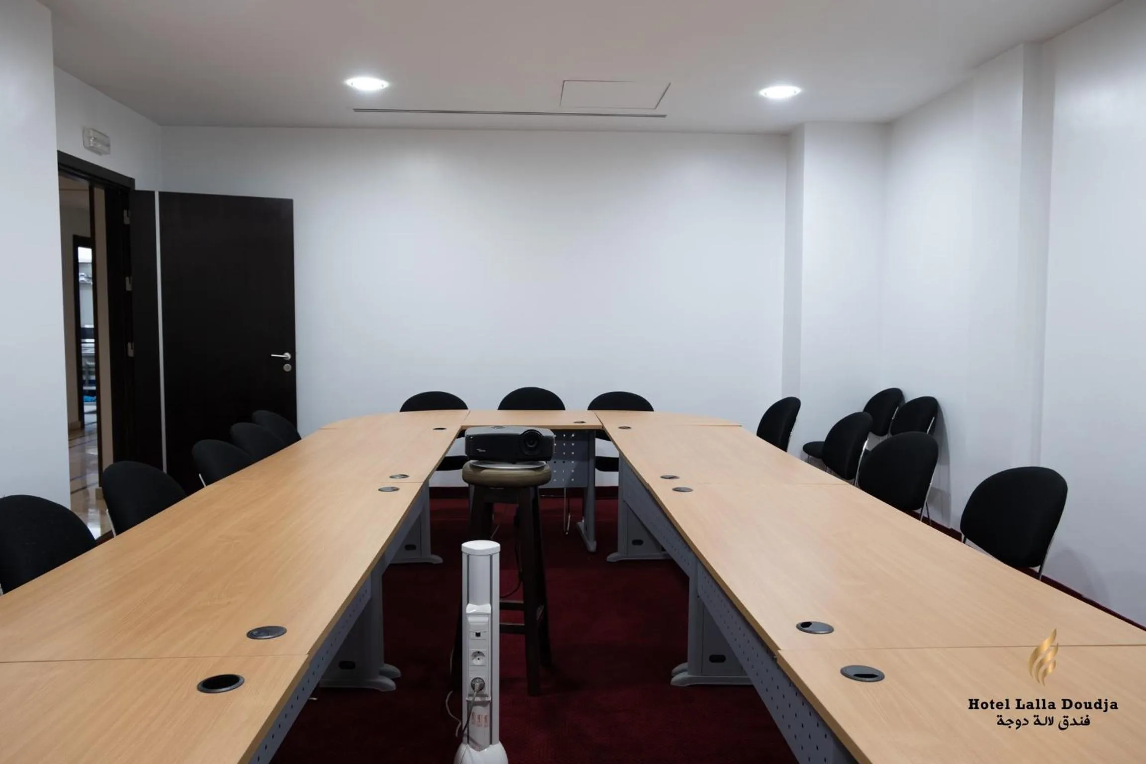 Meeting/conference room in Lalla Doudja Hotel