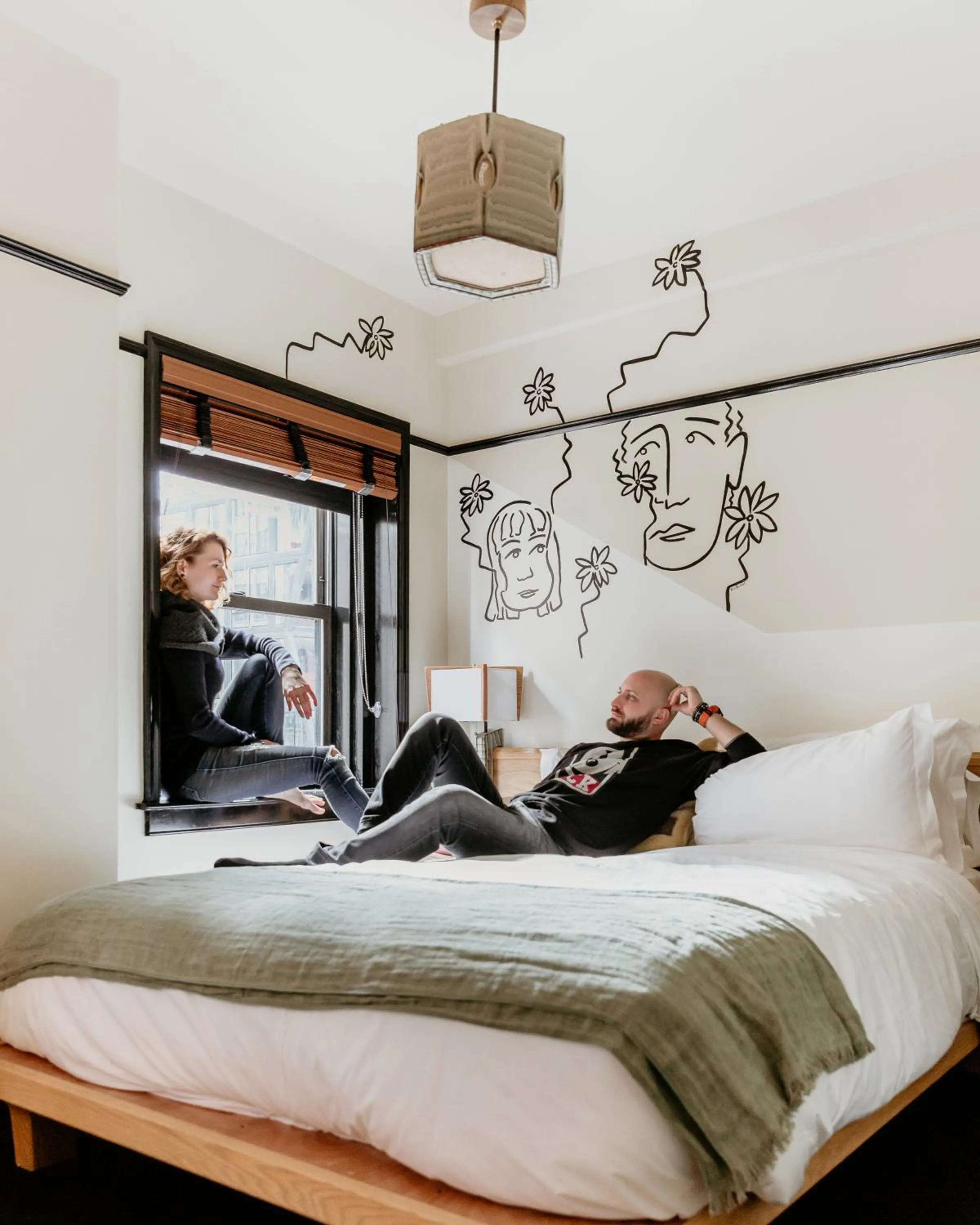 Bedroom, Bed in Freehand New York