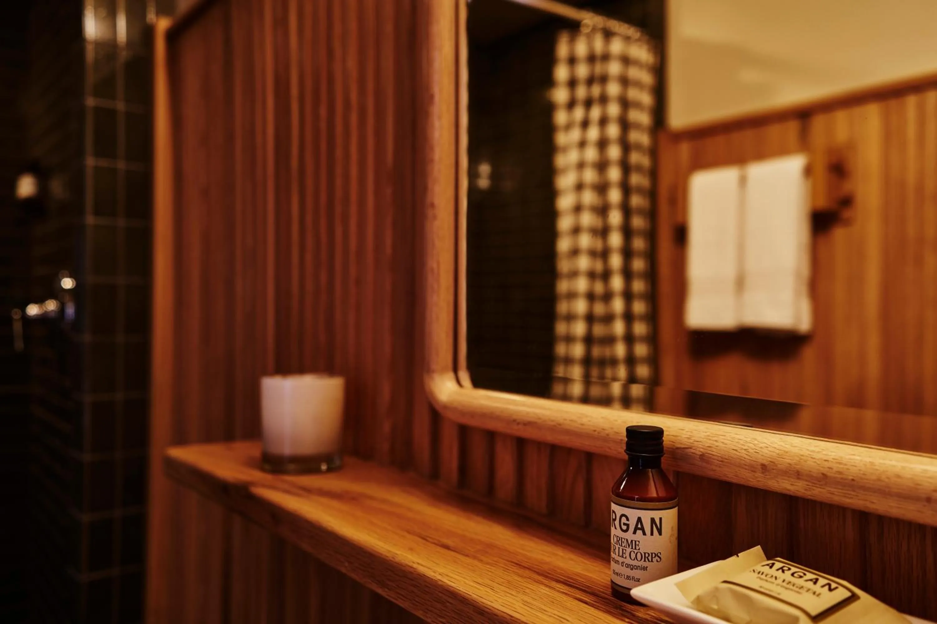 Bathroom in Freehand New York