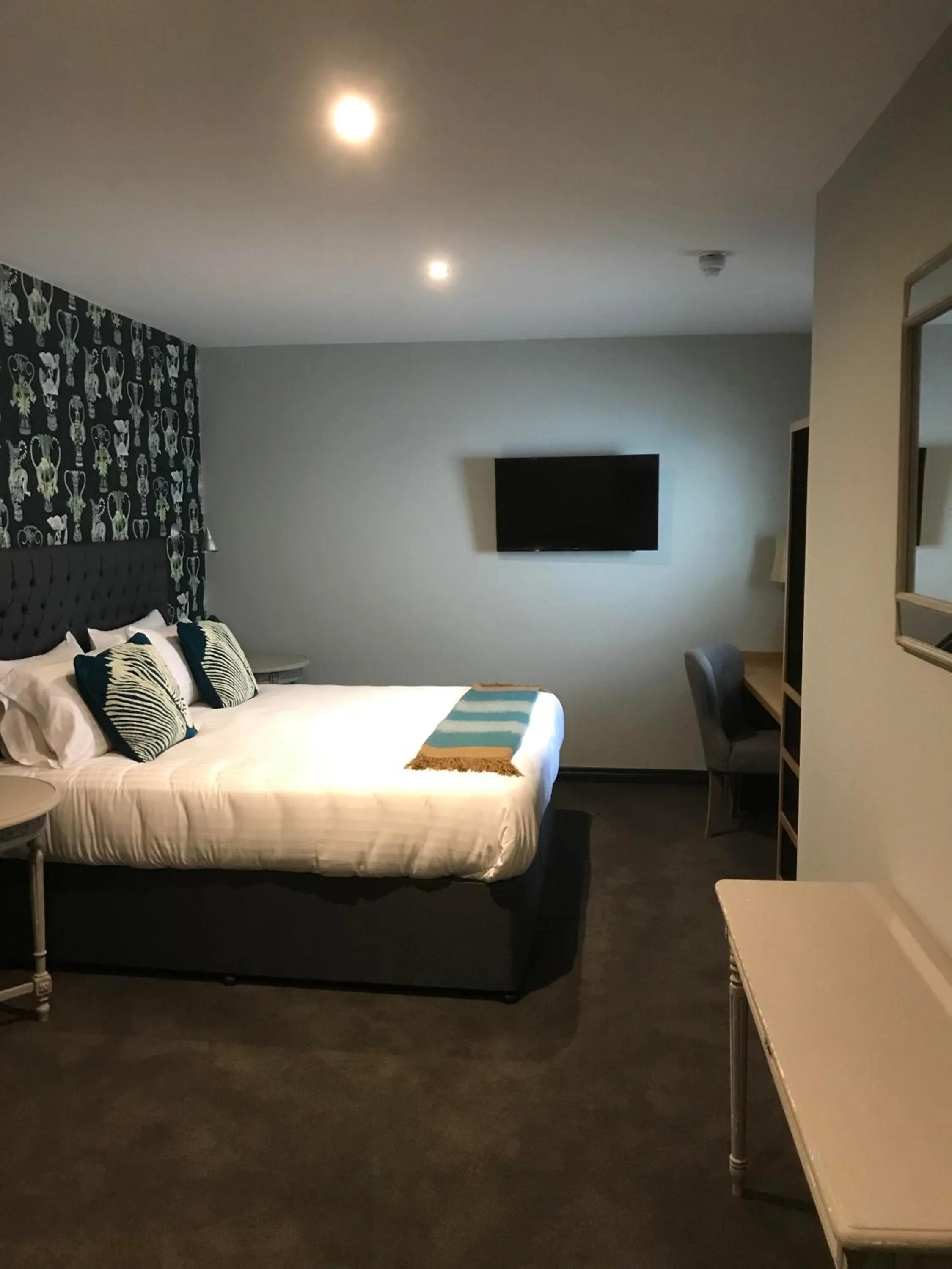 Bed in The White Horse