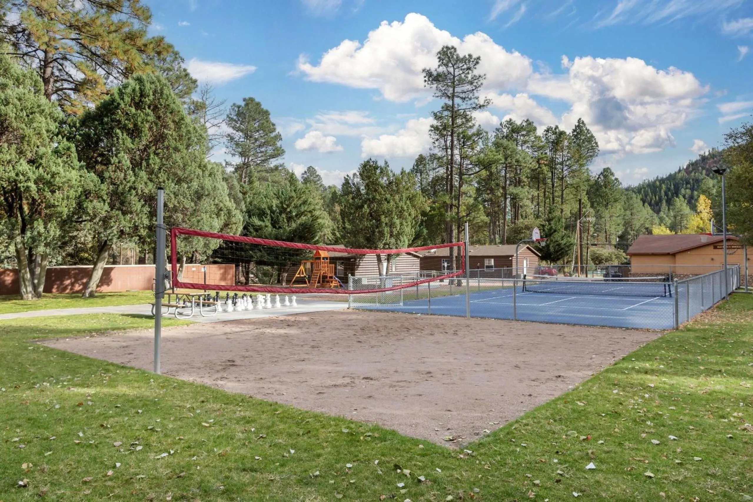 Sports in Kohl's Ranch Lodge