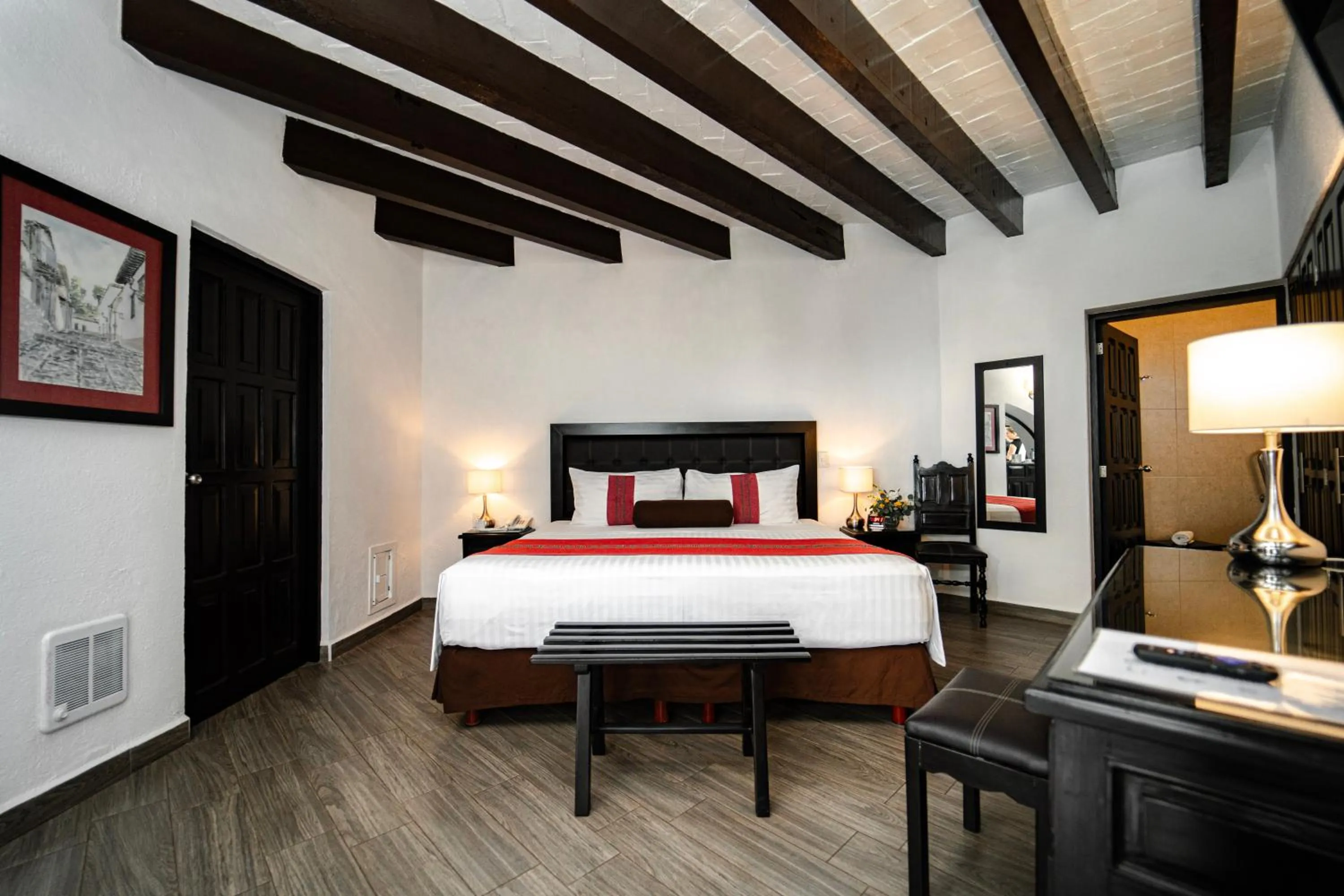 Bedroom, Bed in Best Western Plus Posada de Don Vasco