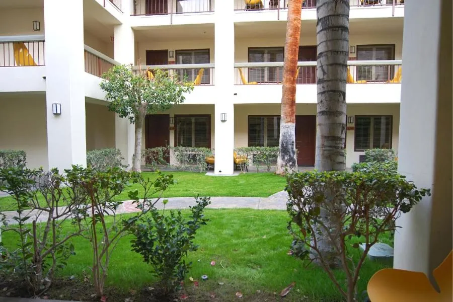 Palm Mountain Resort & Spa