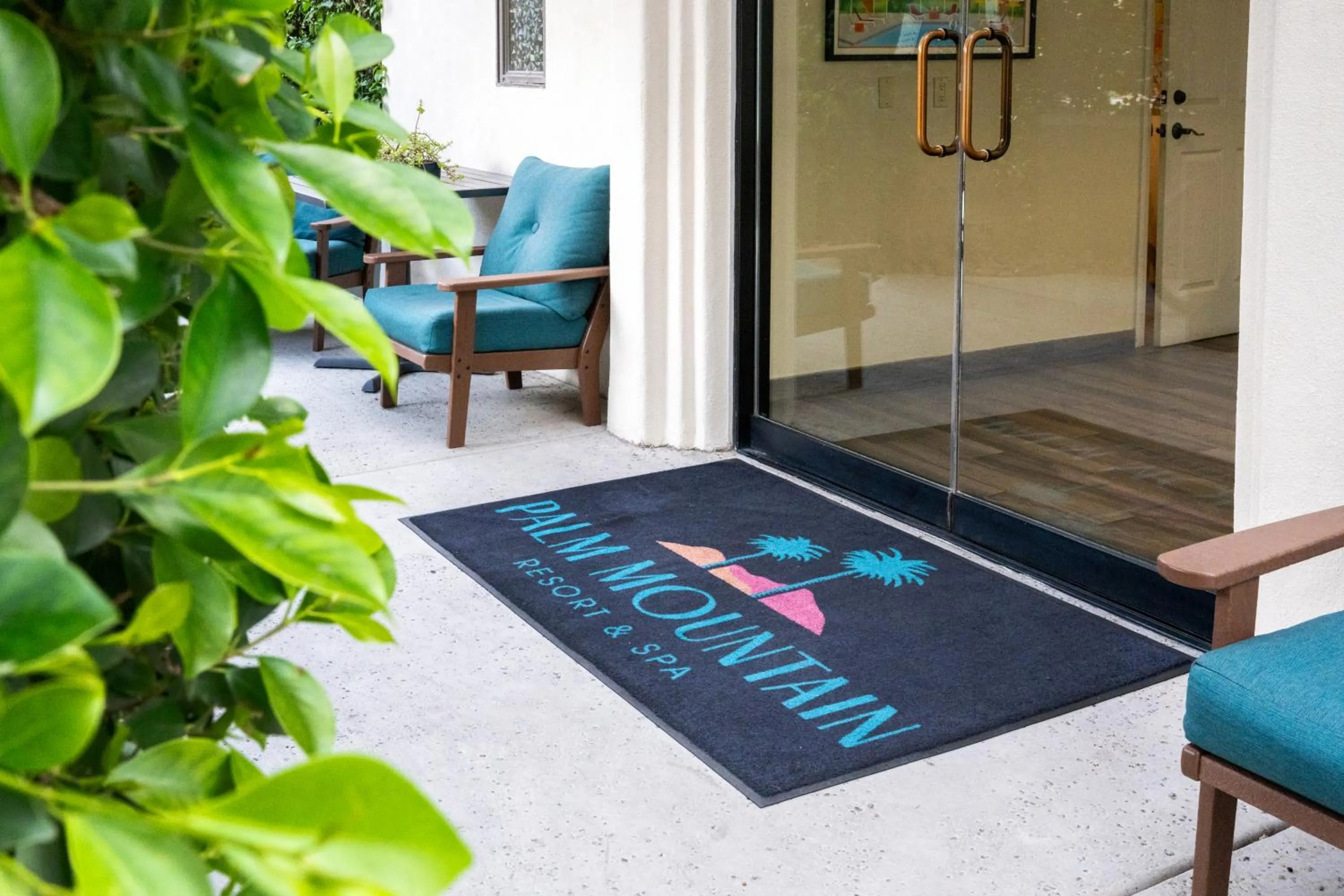 Palm Mountain Resort & Spa