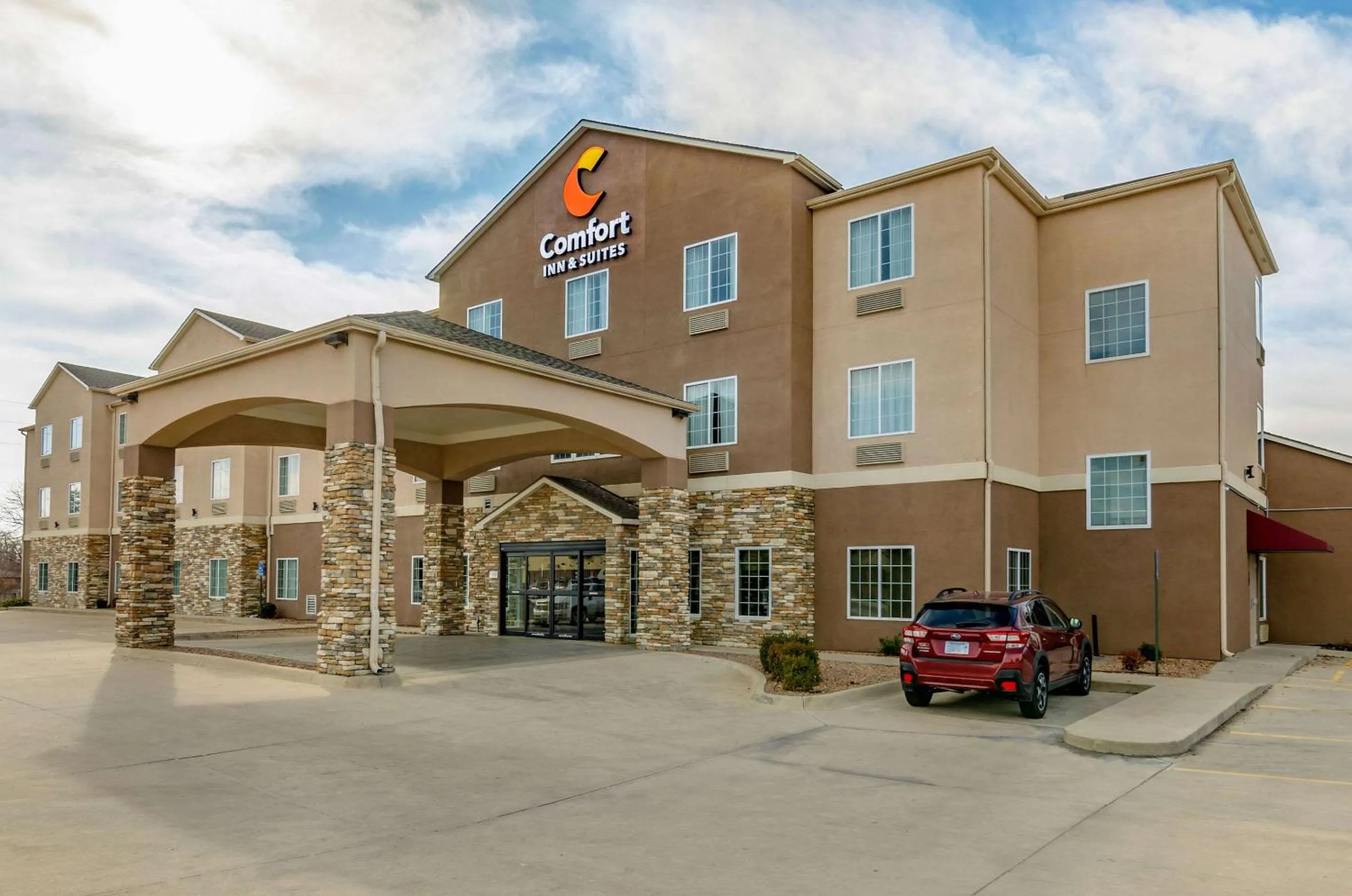 Property building in Comfort Inn & Suites near Bethel College