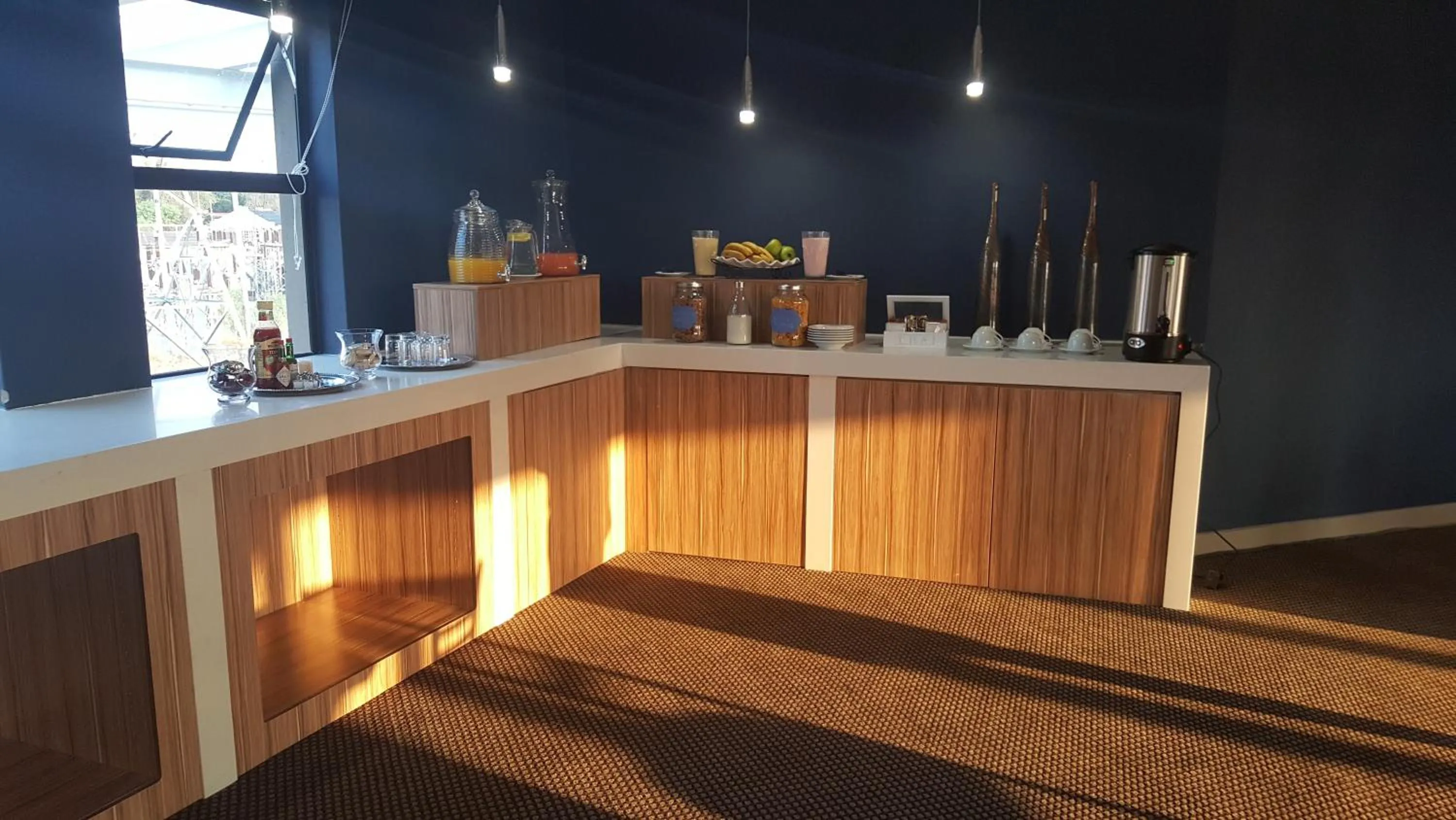 Breakfast in Regal Inn Hotel Midrand