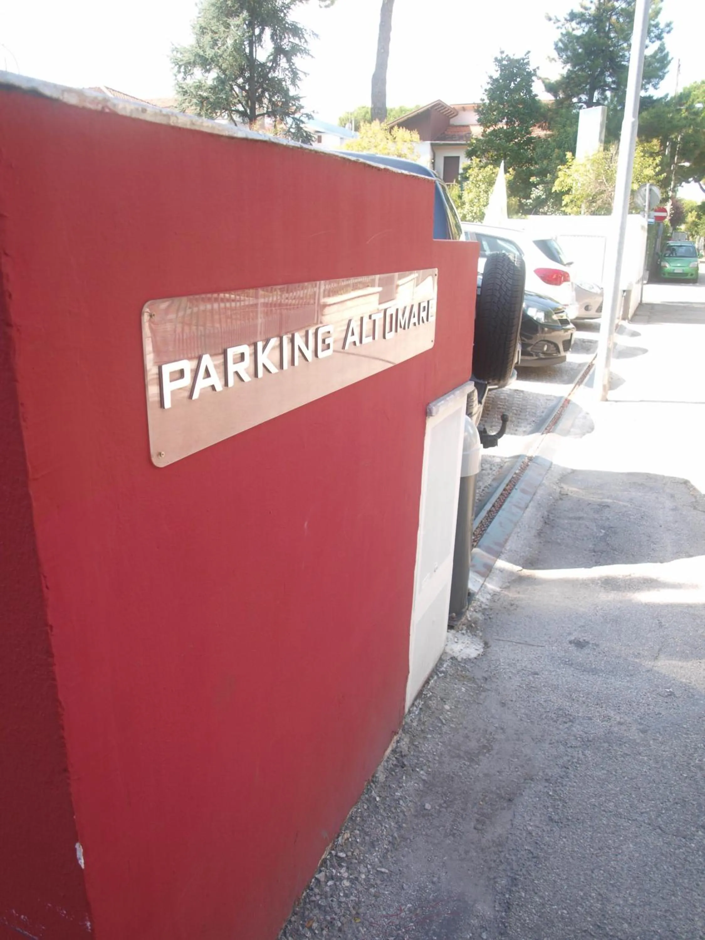 Other in Residence Altomare