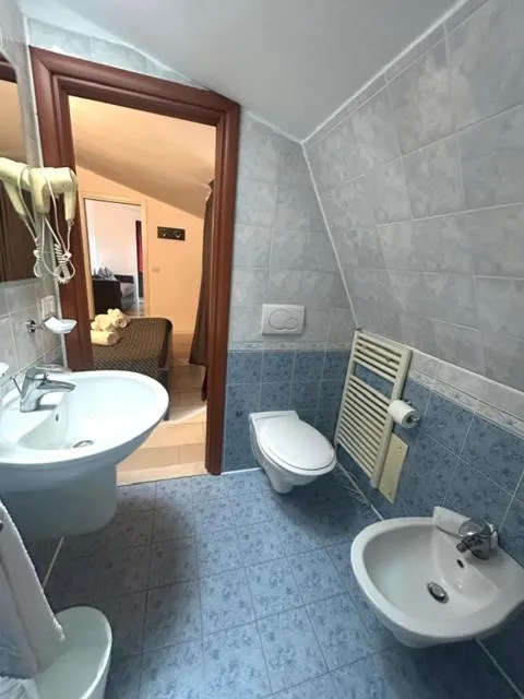 Bathroom in Residence Altomare