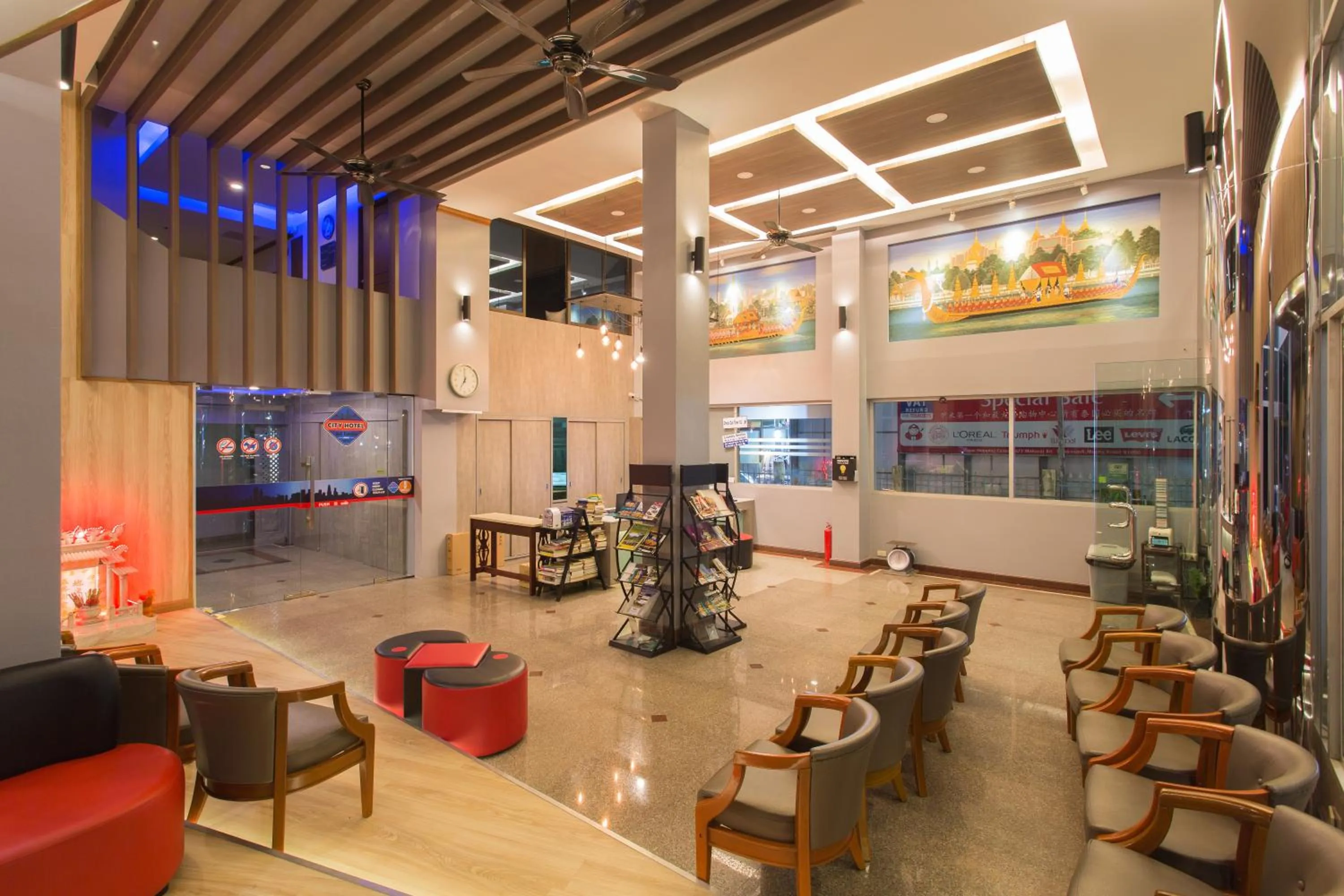 Lobby or reception in City Hotel Krabi