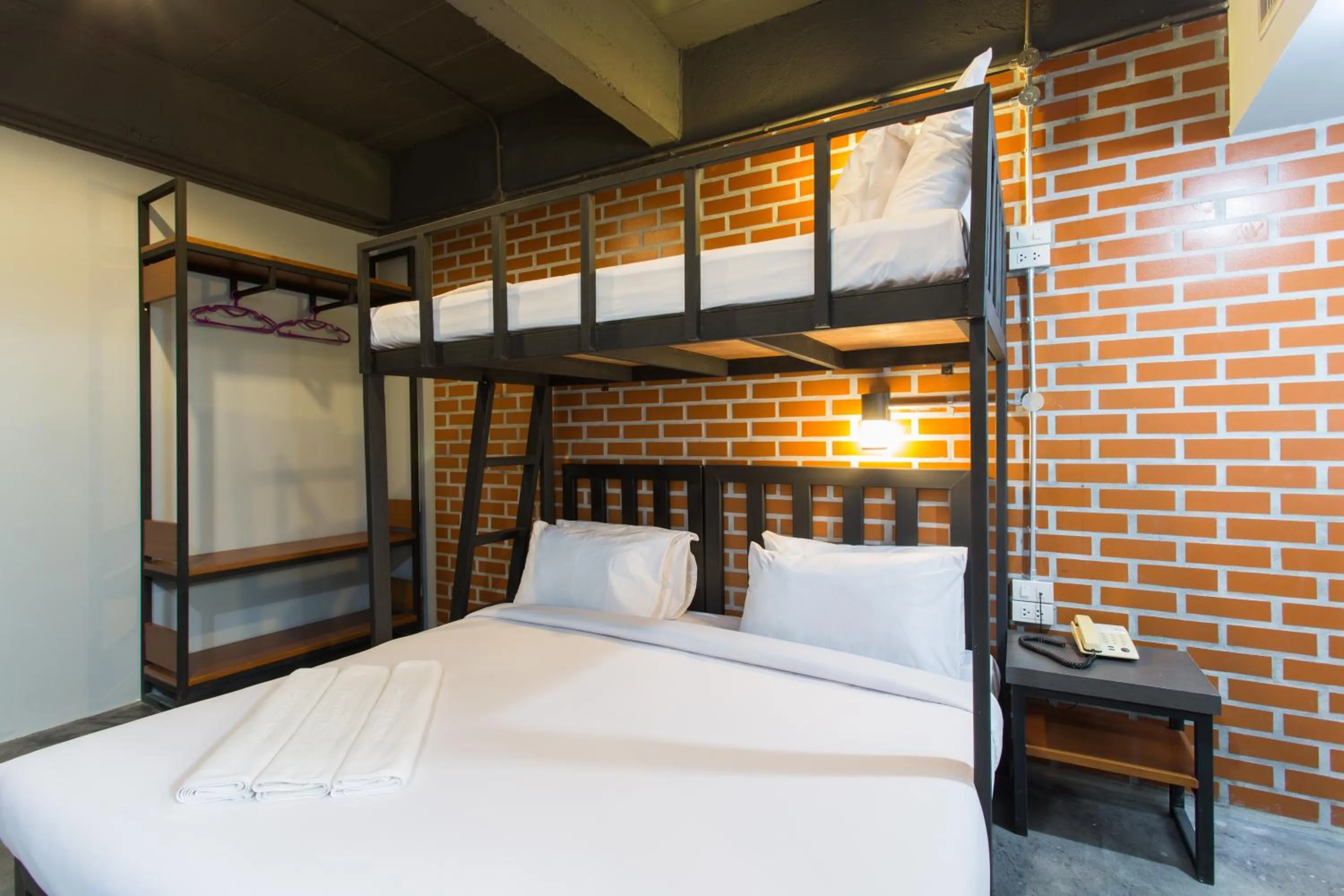 Bed in City Hotel Krabi