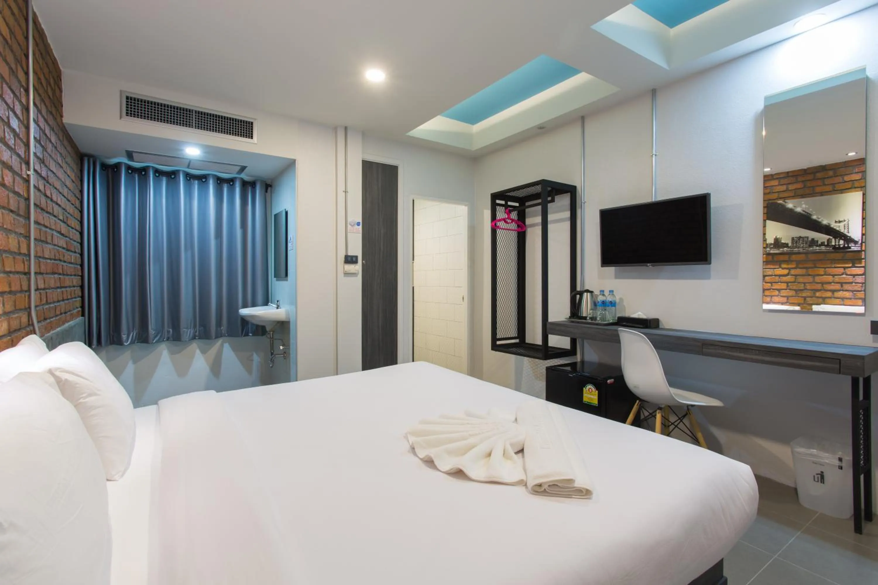 Bed in City Hotel Krabi