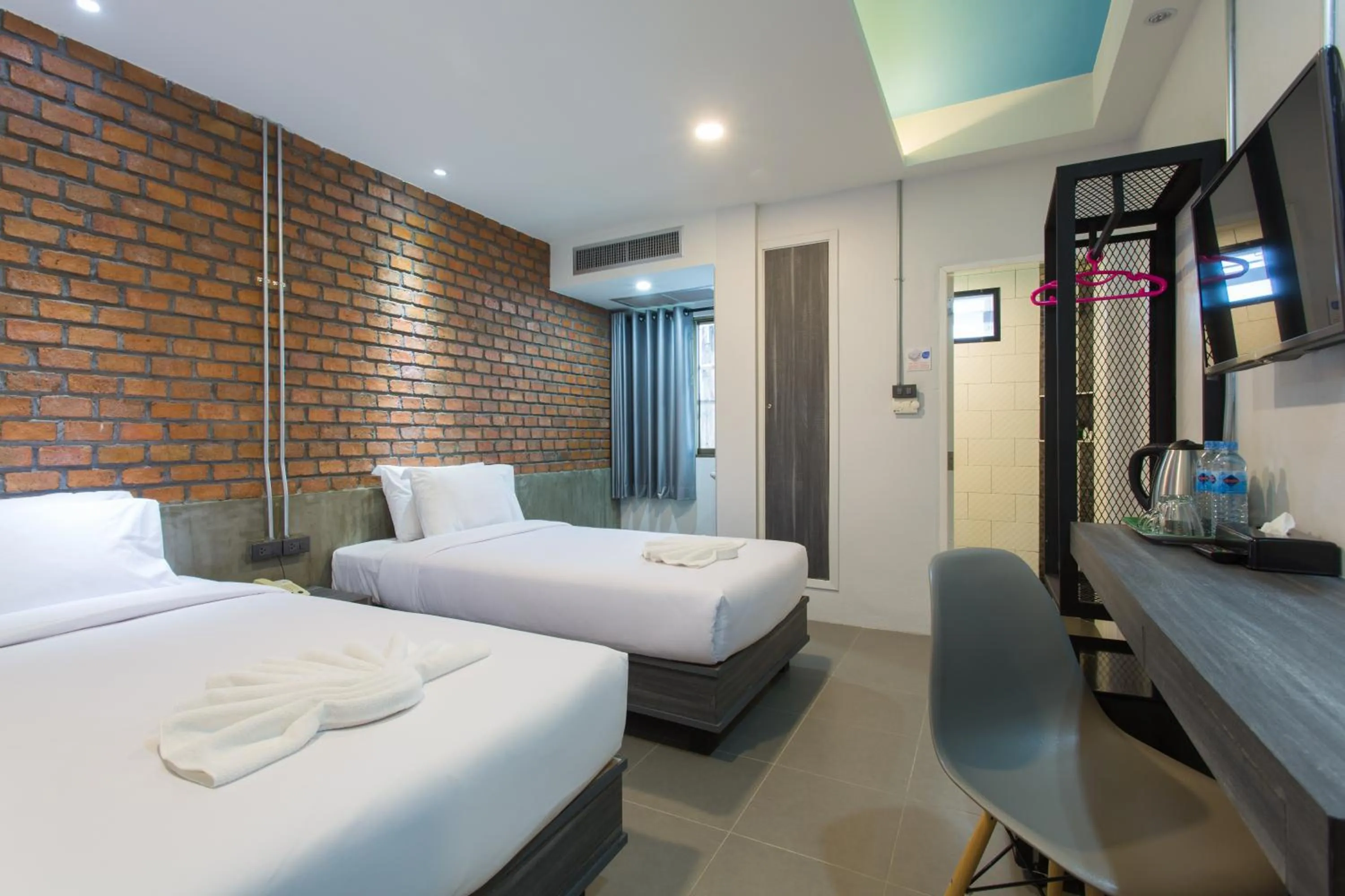 Bed in City Hotel Krabi