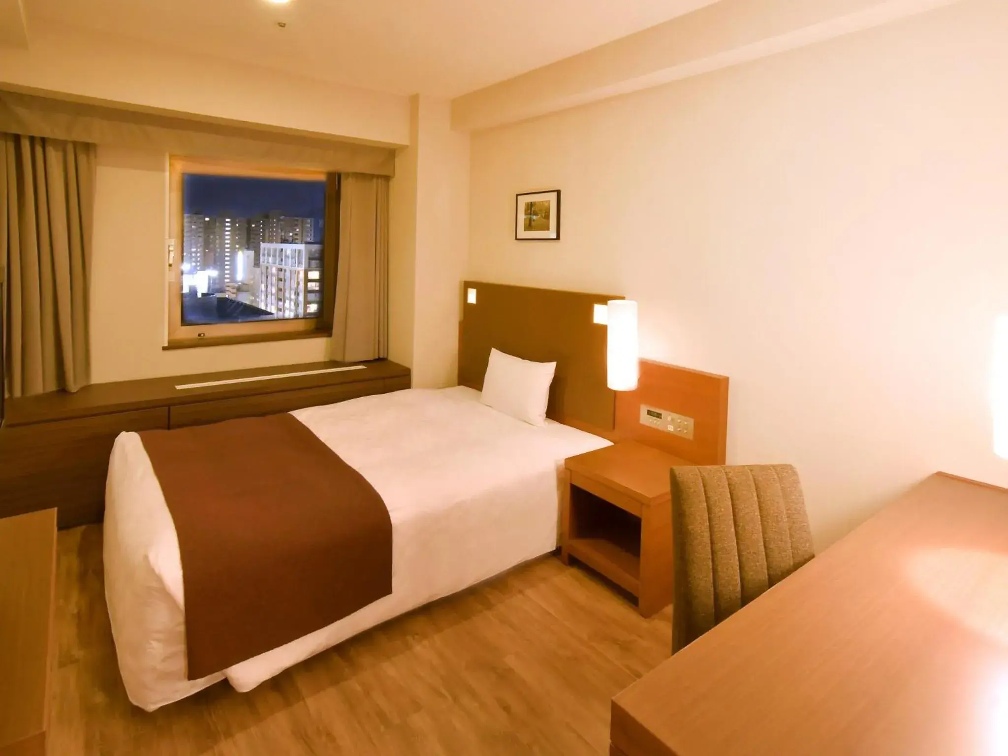 Connecting Twin + Single Rooms (3 Adults) - High Floor - Smoking in Sapporo View Hotel Odori Park Connecting Twin + Single Rooms (3 Adults) - High Floor - Smoking in Sapporo View Hotel Odori Park