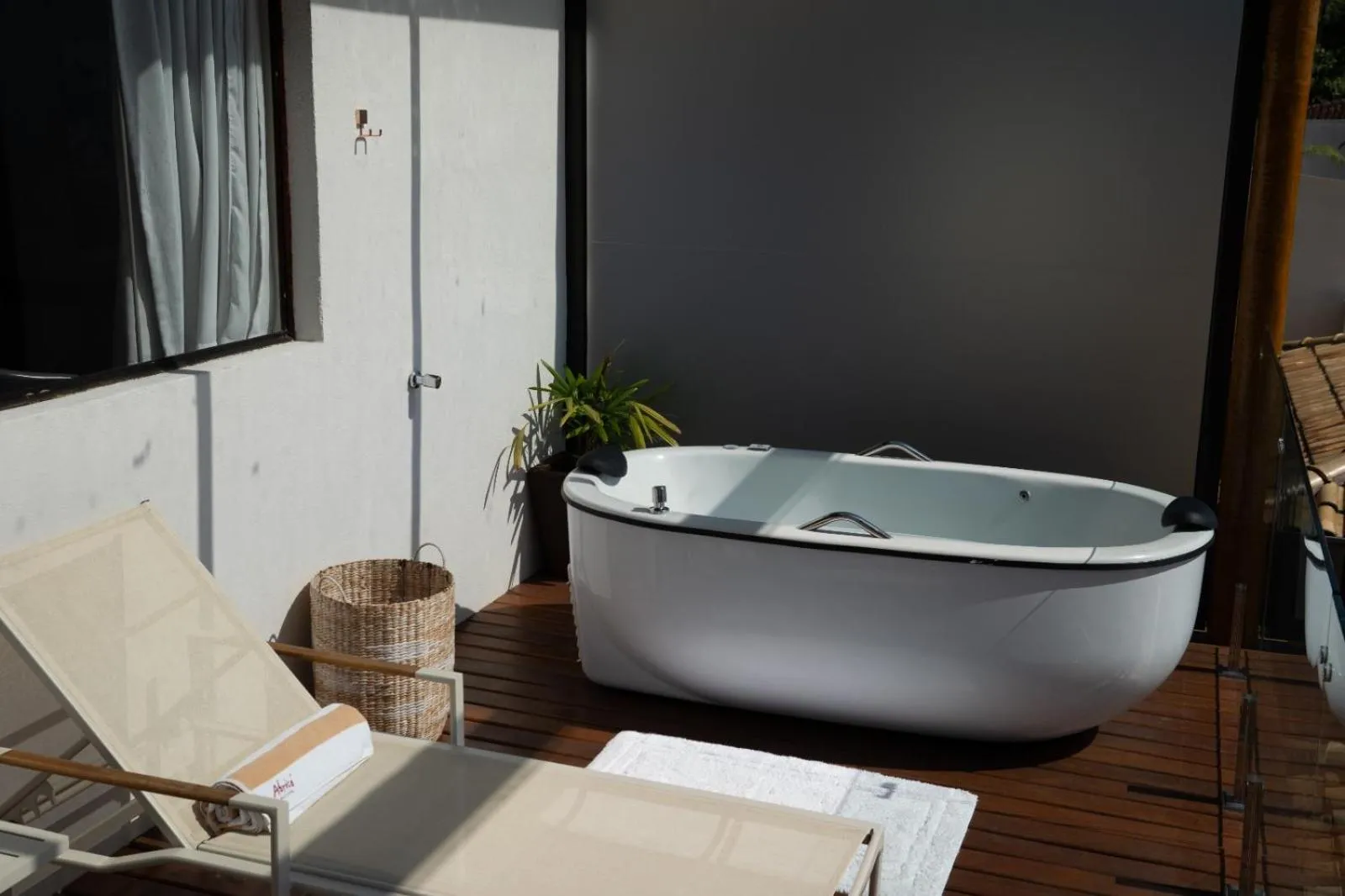 Hot Tub in Abricó Beach Hotel