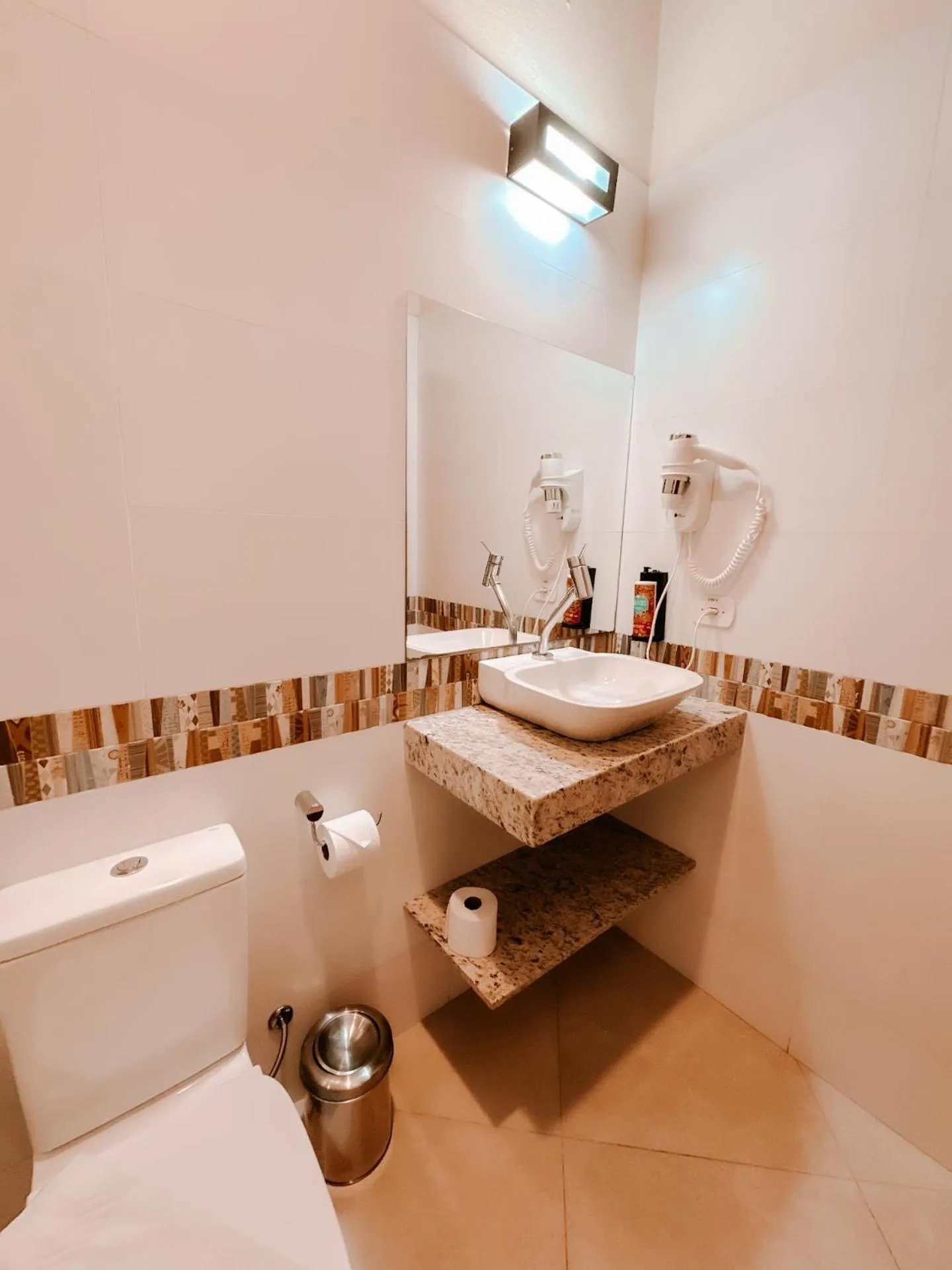 Toilet in Abricó Beach Hotel