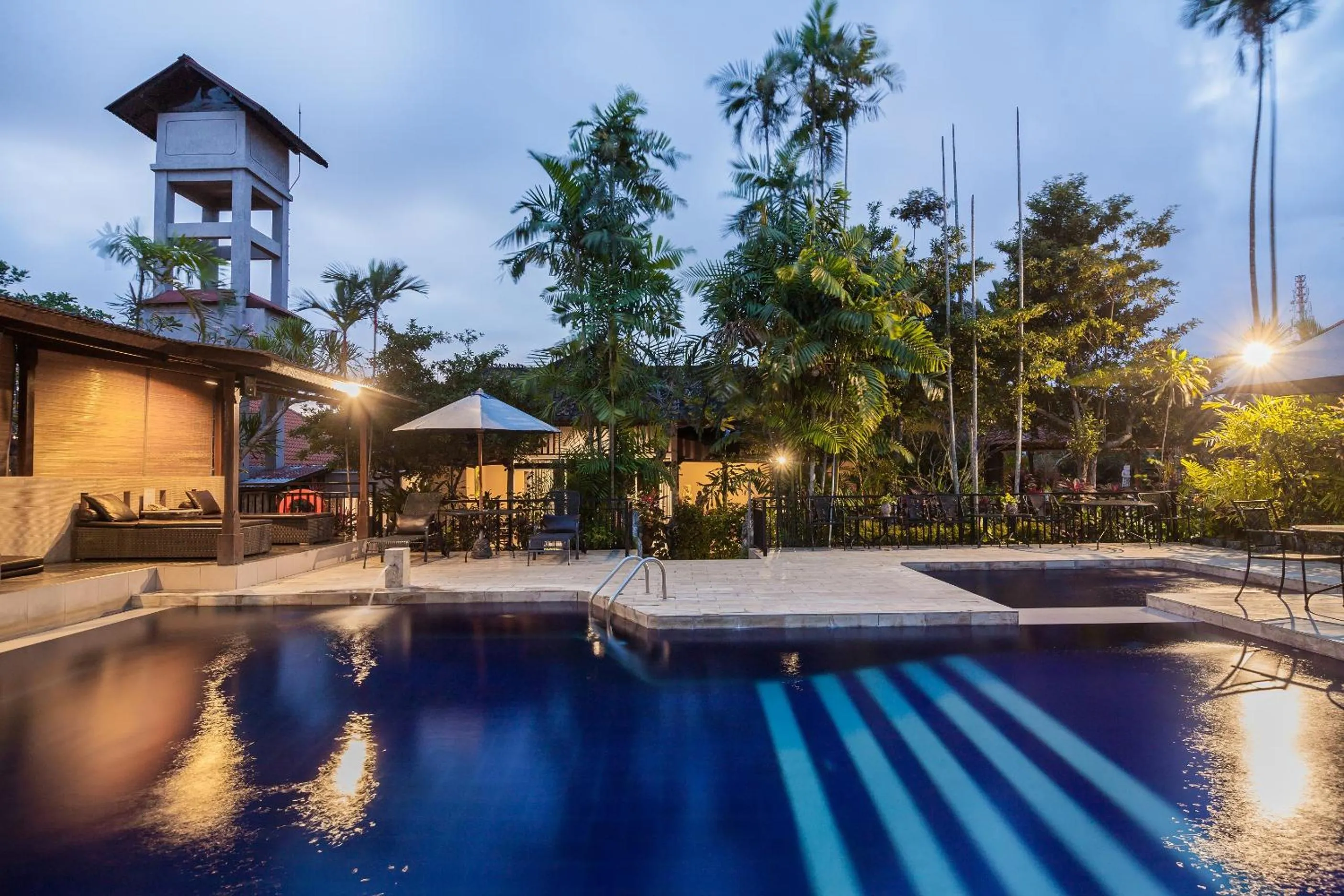 Swimming pool in Taman Harum Cottages
