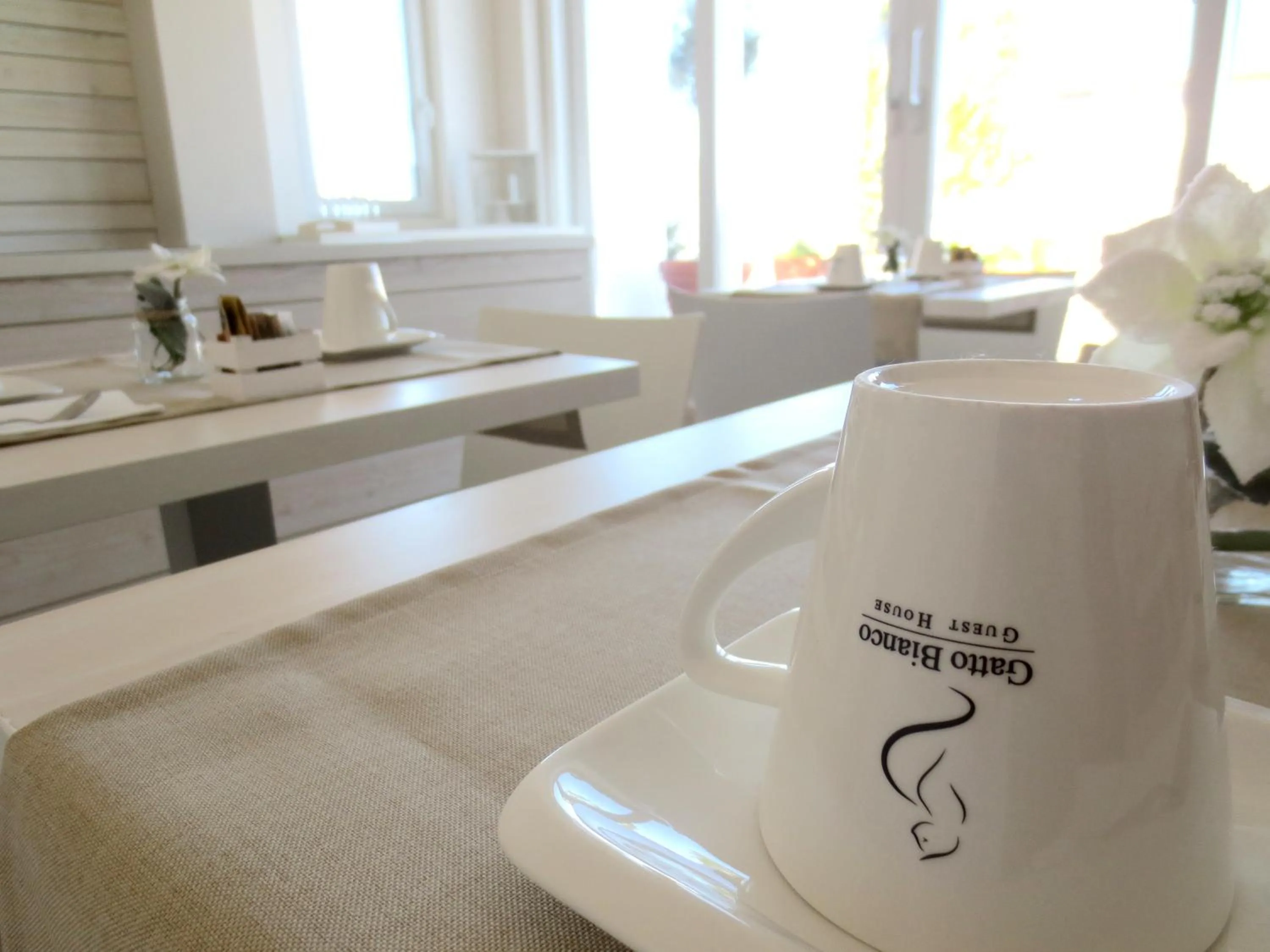 Buffet breakfast in Gatto Bianco Le Terrazze