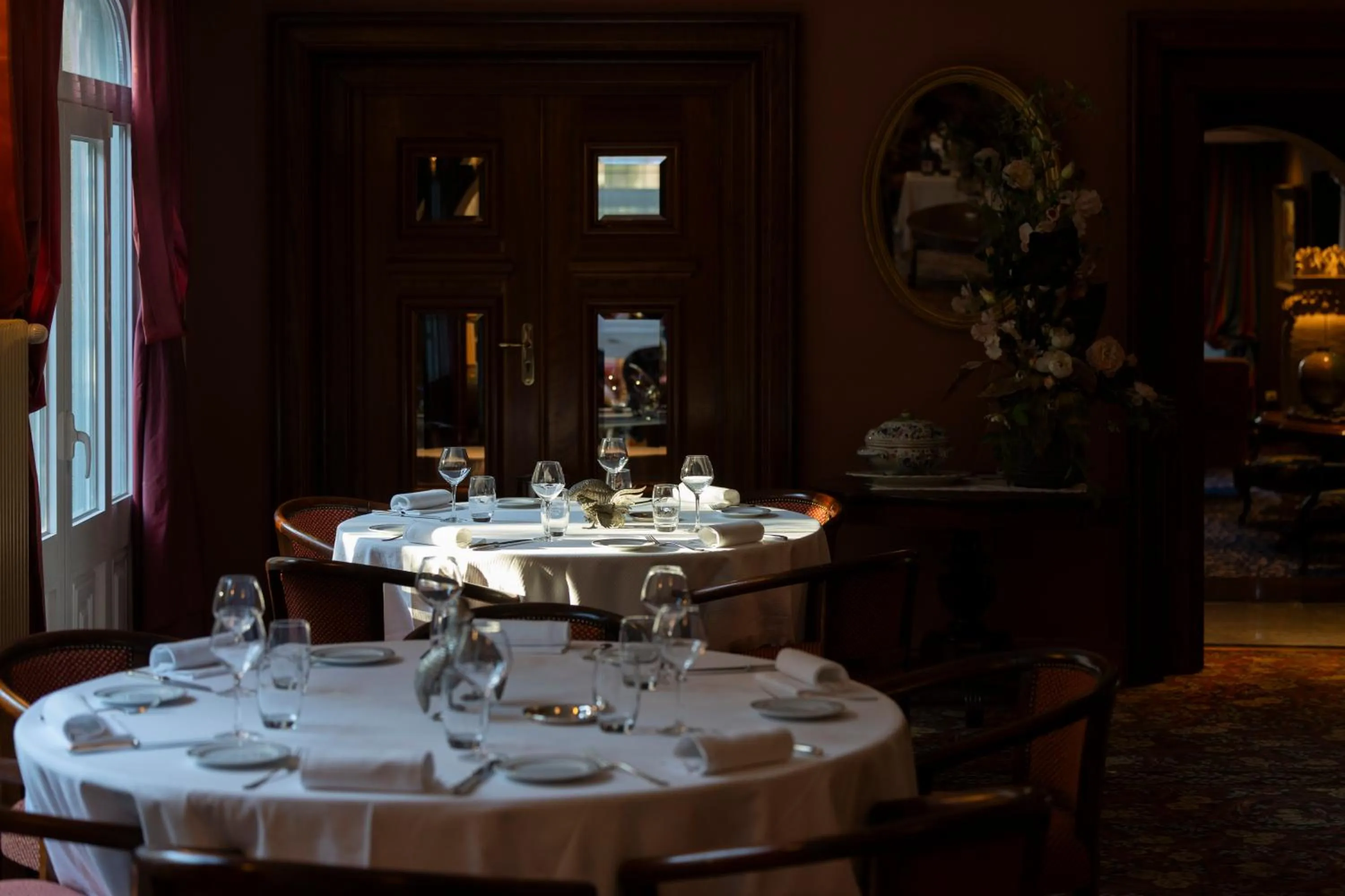 Restaurant/places to eat in Hôtel Restaurant Million