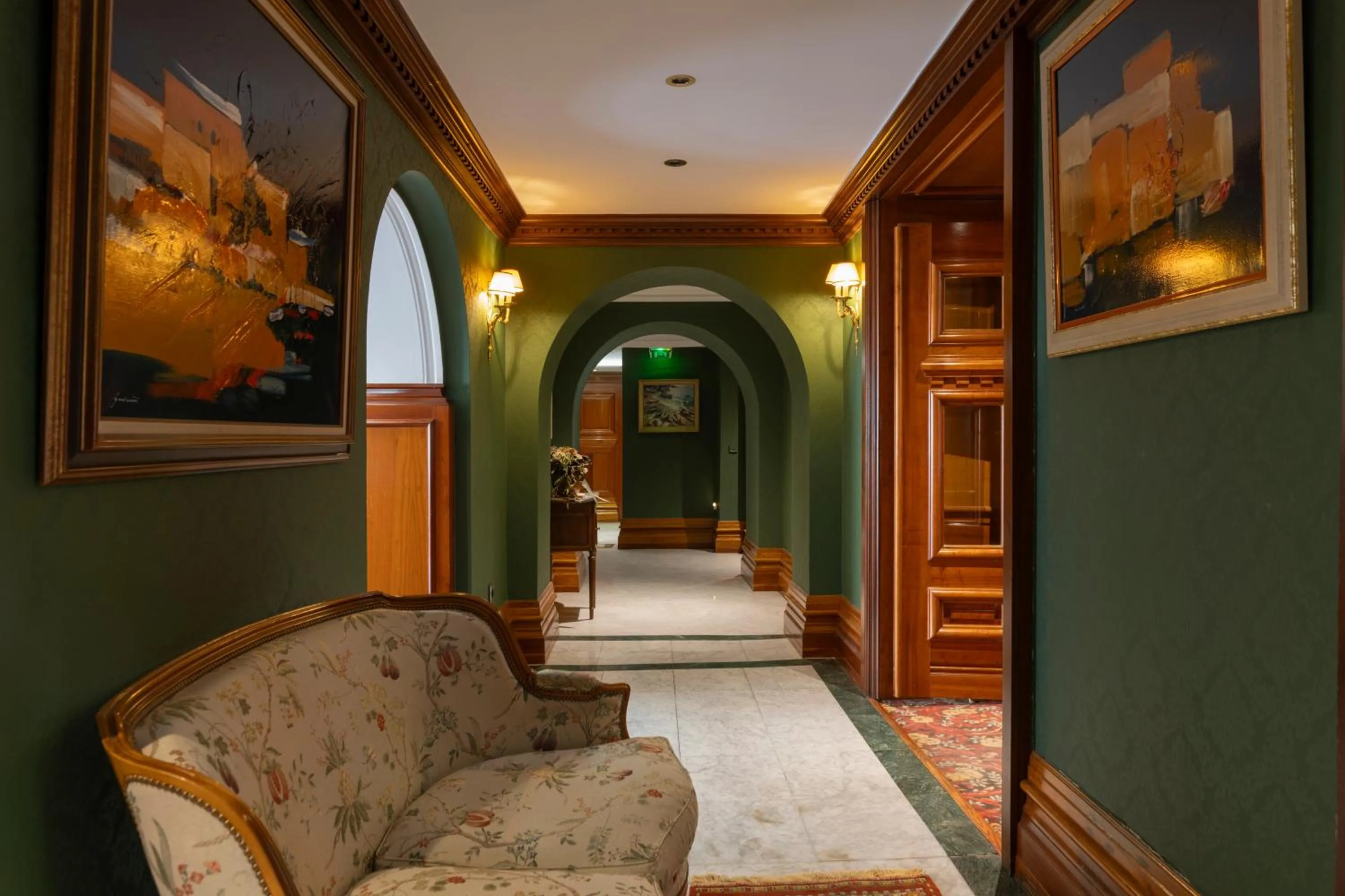 acessibility in Hôtel Restaurant Million