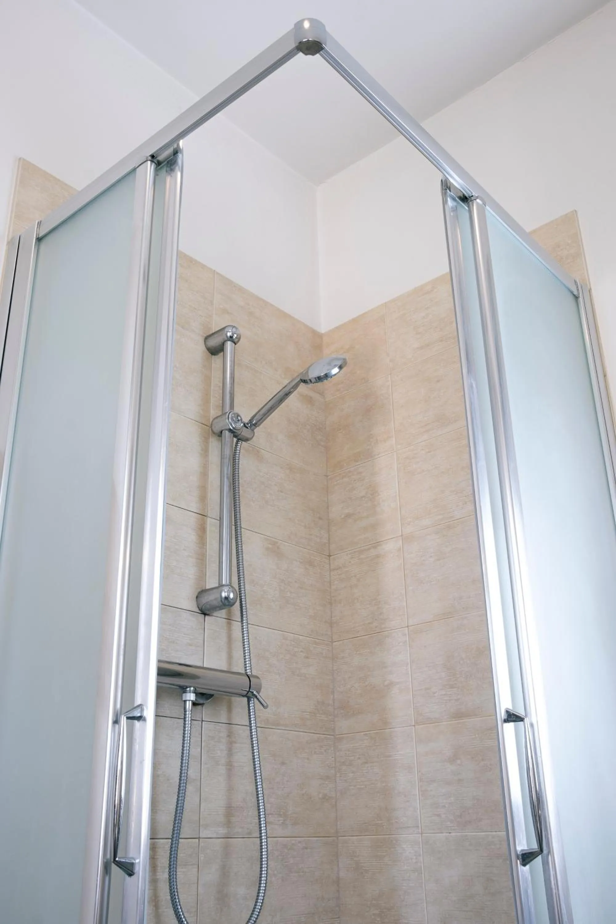 Bathroom in Hotel Volta