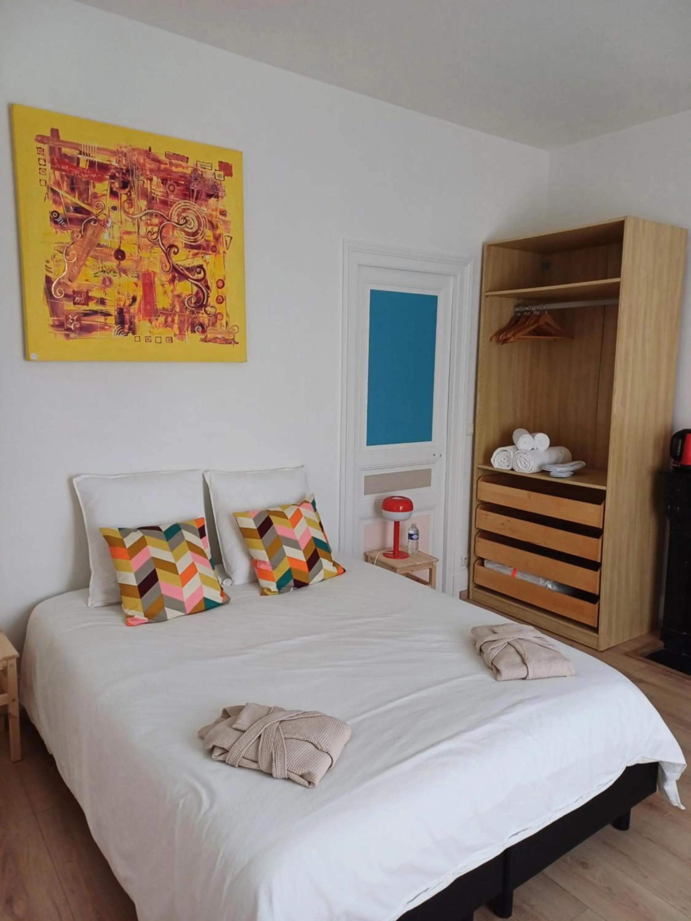 Bed in Chambre D'hôtes Les Epicuriens